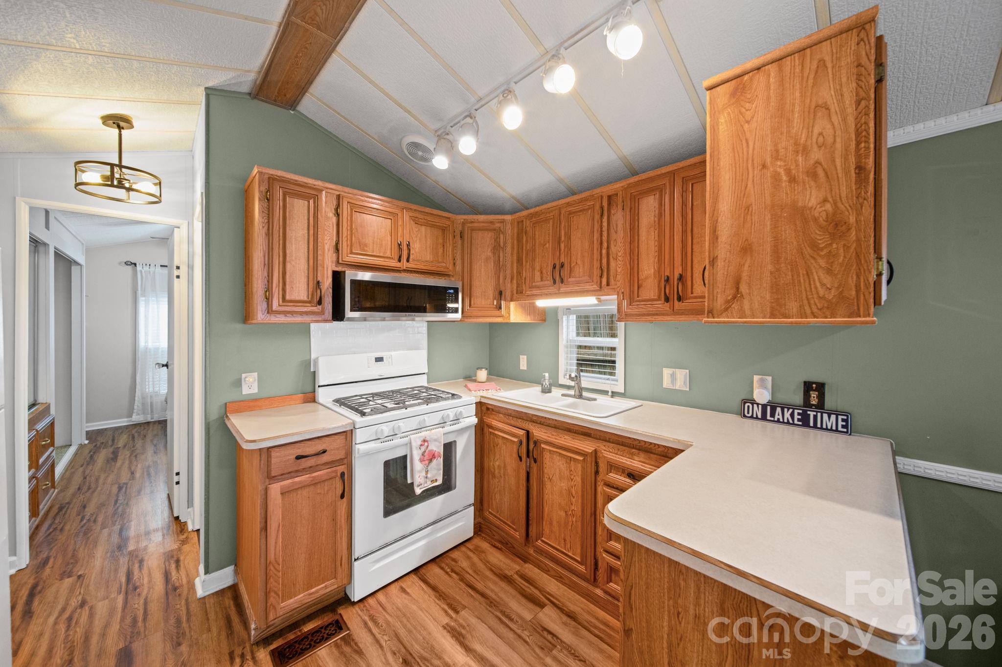 278/280 Lake Tillery Trail — Mount Gilead