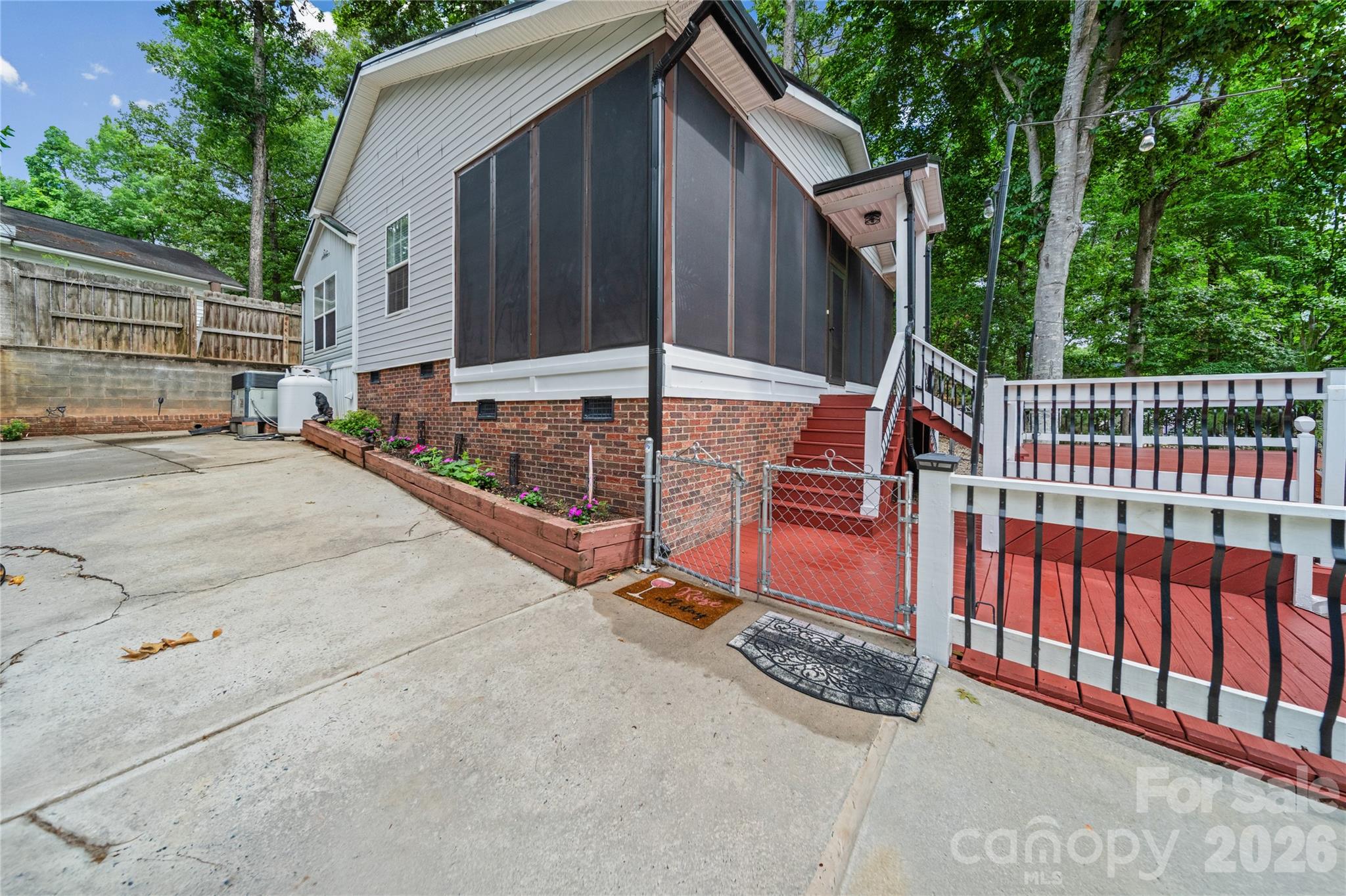 278/280 Lake Tillery Trail — Mount Gilead