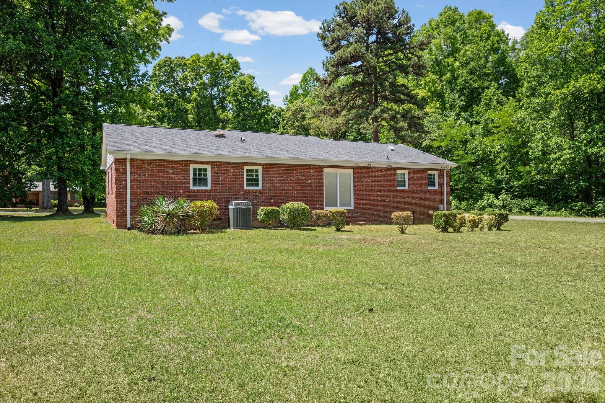 475 Pamela Street — Salisbury