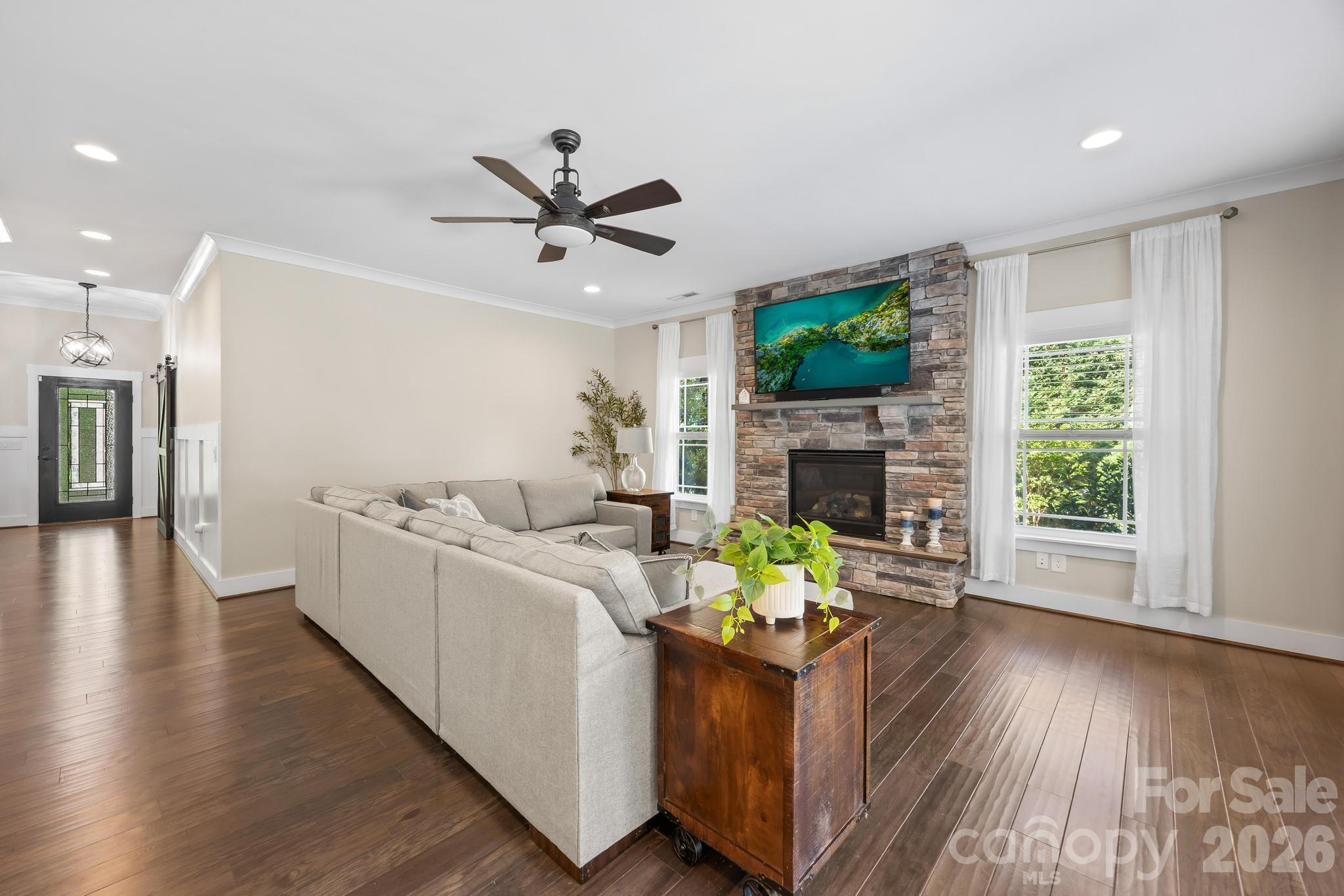 334 McCrary Road — Mooresville