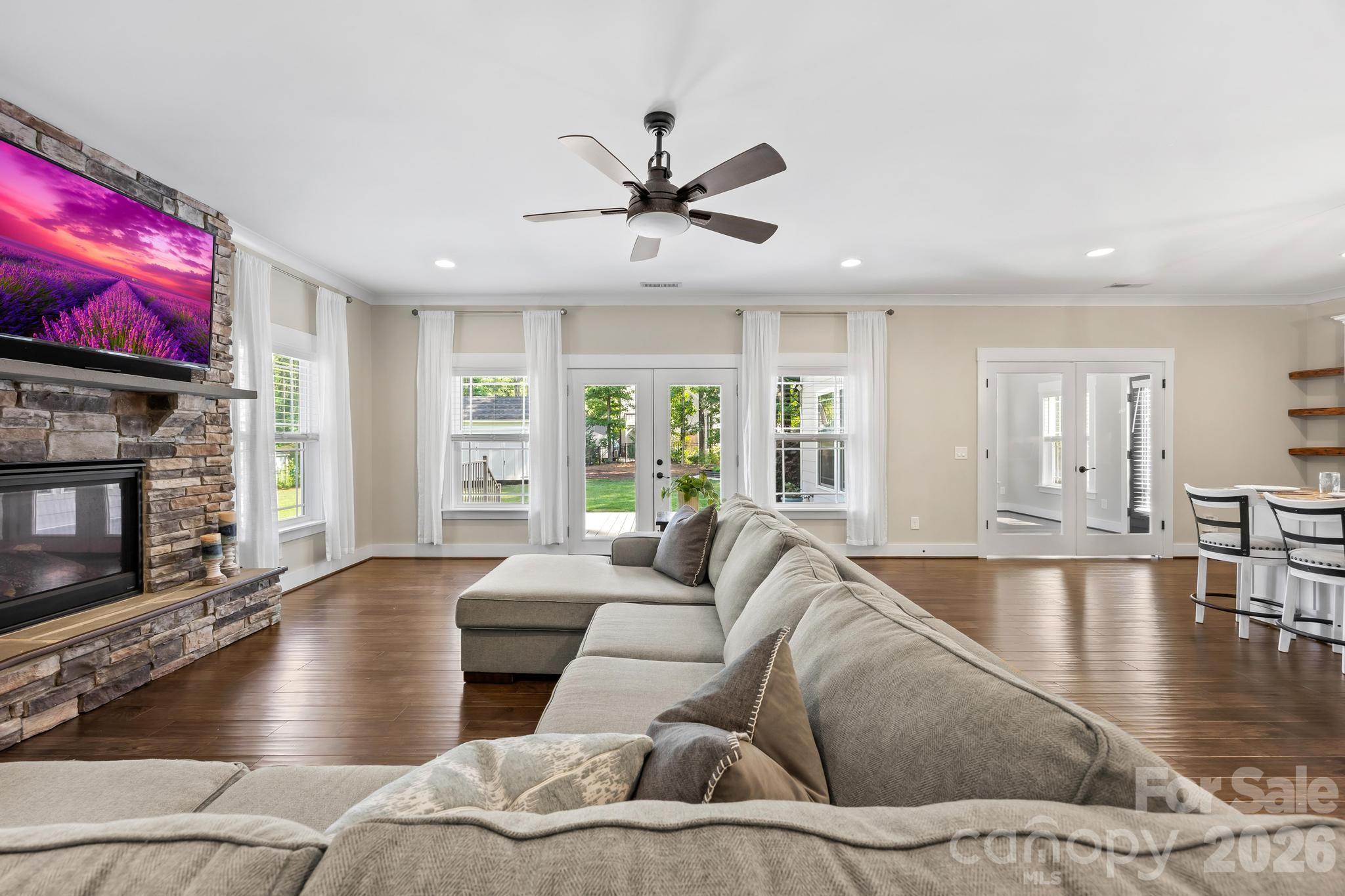 334 McCrary Road — Mooresville