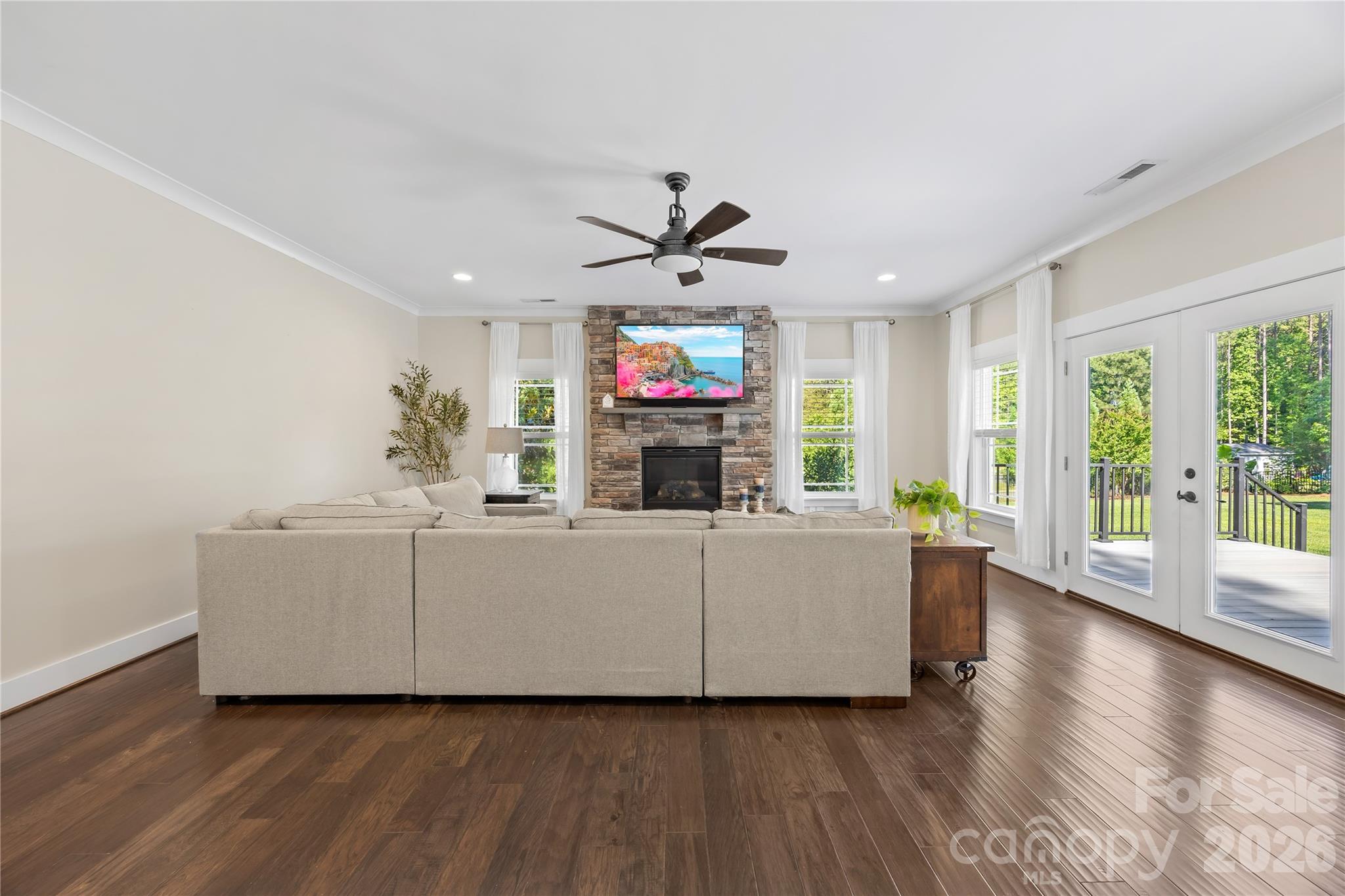 334 McCrary Road — Mooresville