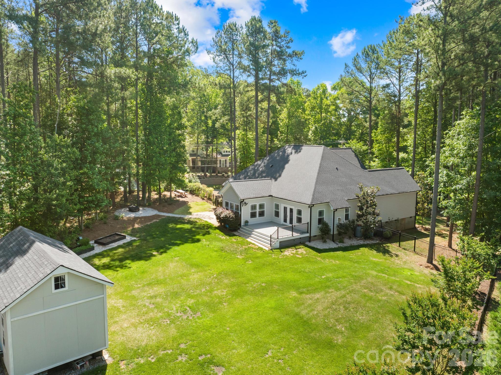 334 McCrary Road — Mooresville