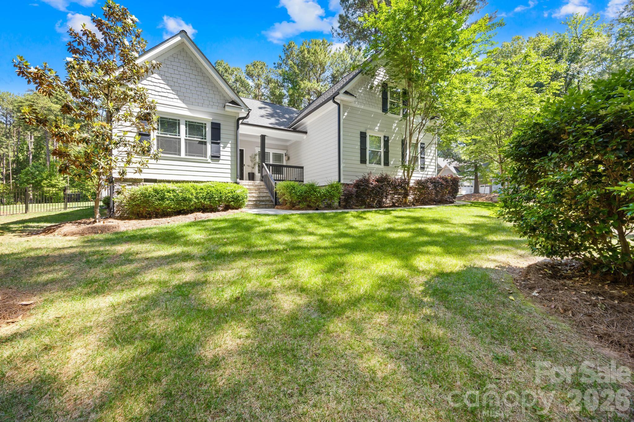 334 McCrary Road — Mooresville