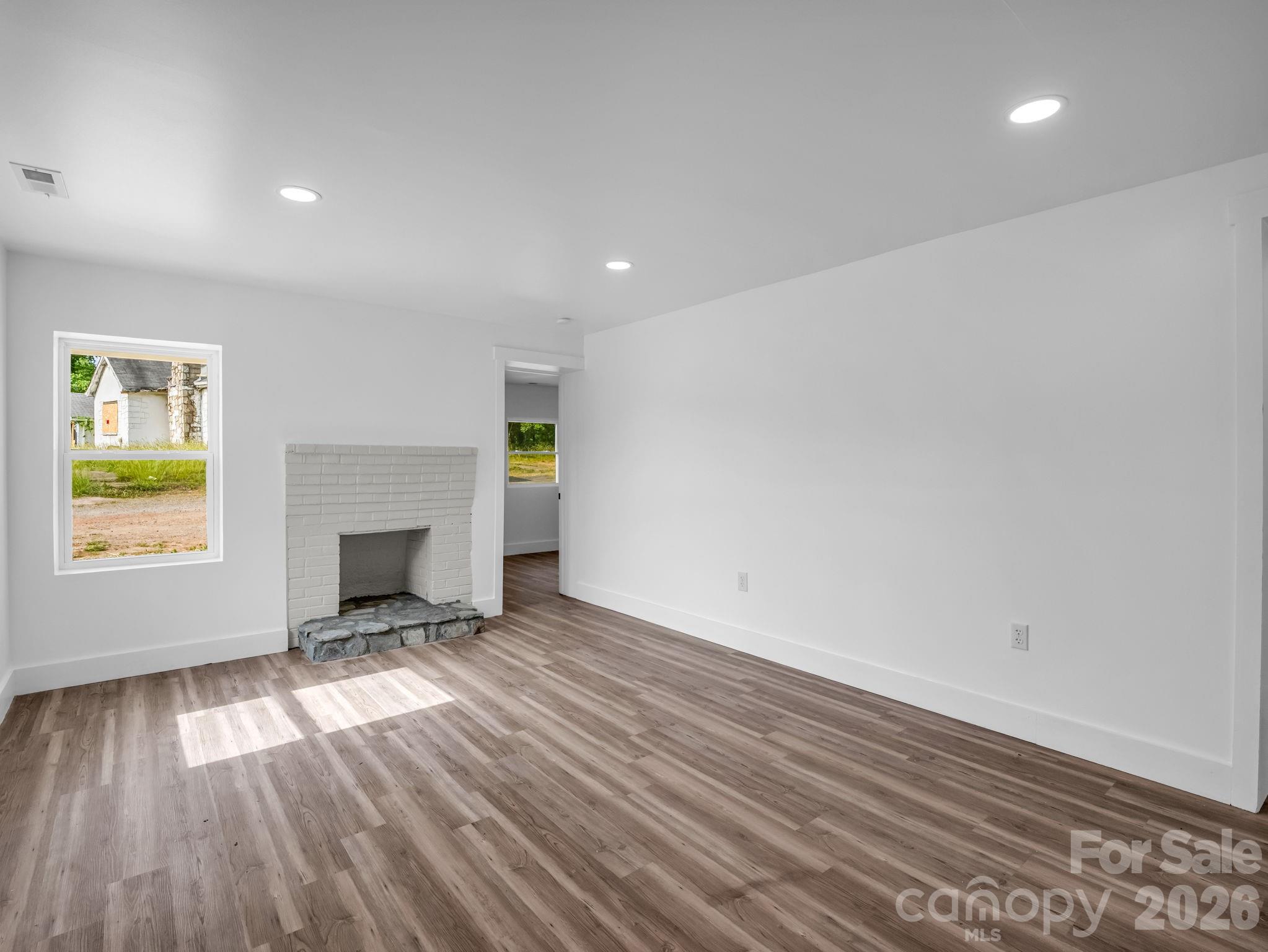 221 New Hampshire Street — Spindale