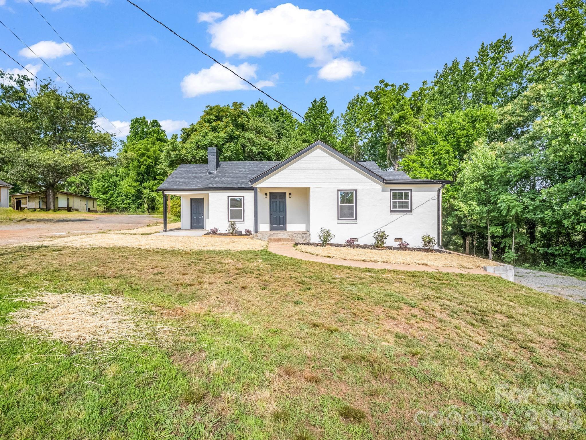 221 New Hampshire Street — Spindale