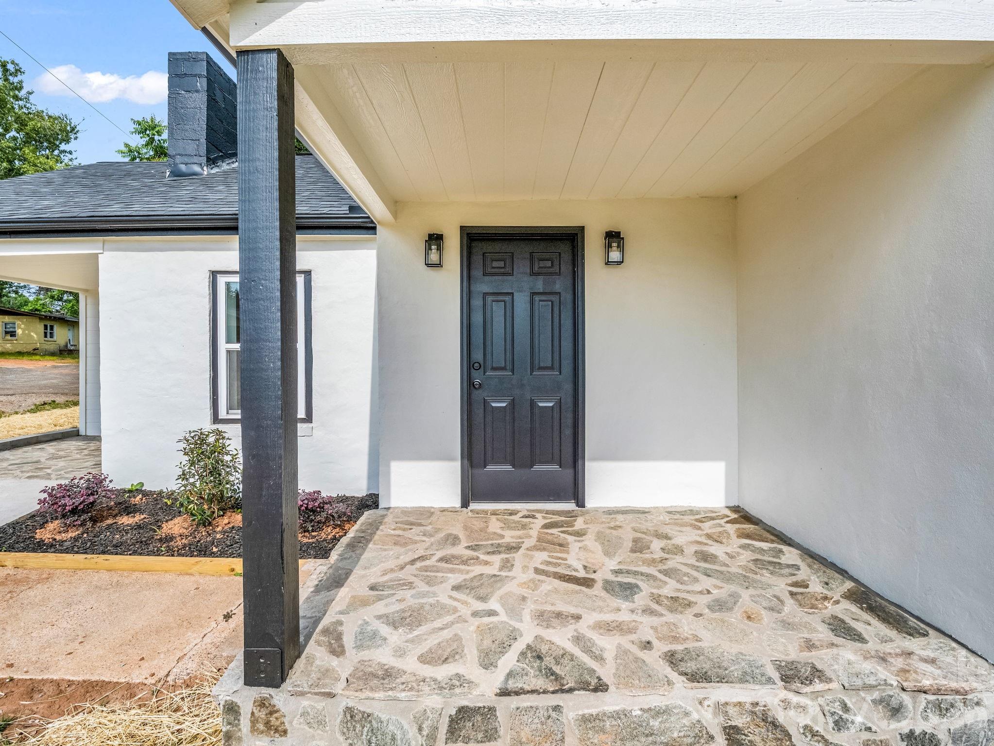 221 New Hampshire Street — Spindale