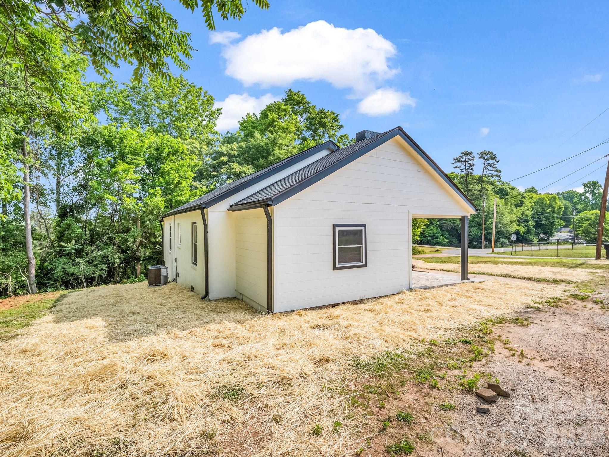 221 New Hampshire Street — Spindale