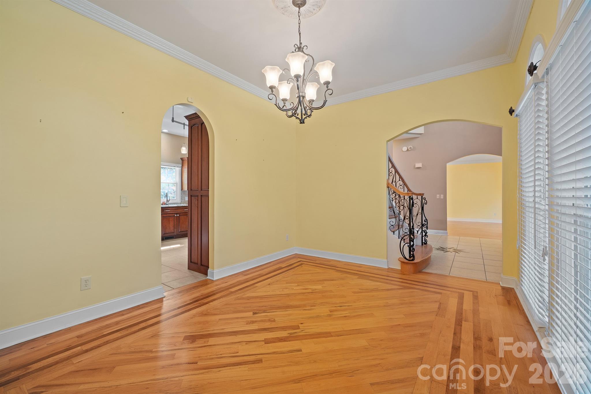 381 Lake Forest Drive — Taylorsville