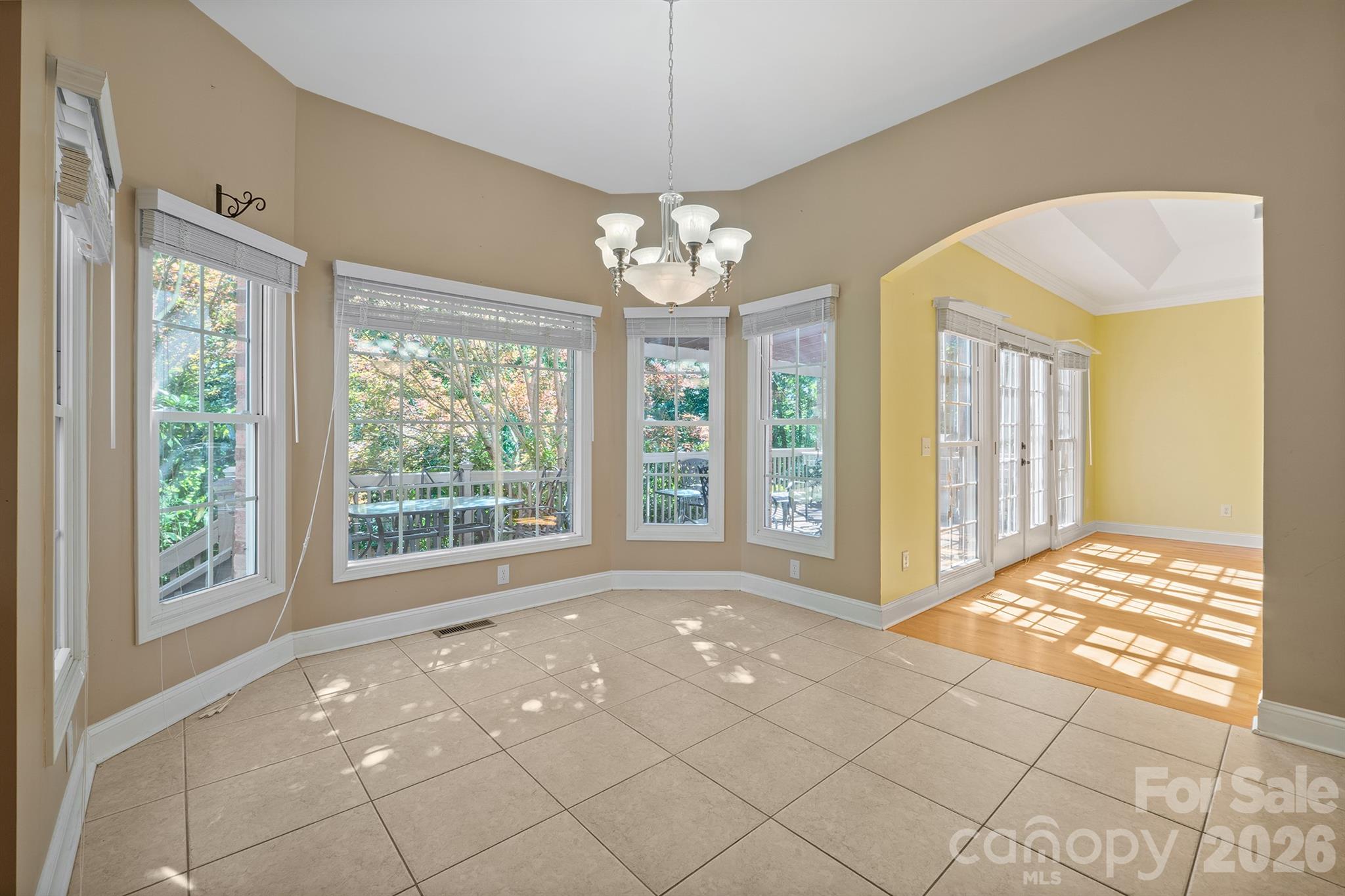 381 Lake Forest Drive — Taylorsville