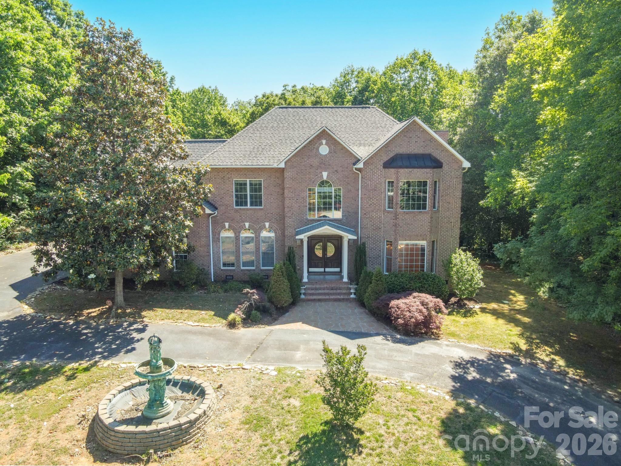 381 Lake Forest Drive — Taylorsville