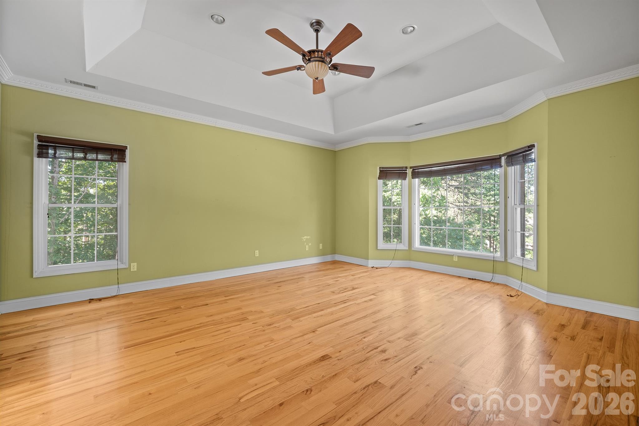 381 Lake Forest Drive — Taylorsville