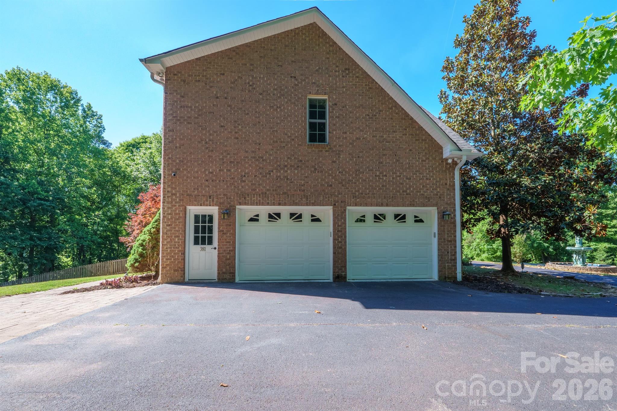 381 Lake Forest Drive — Taylorsville