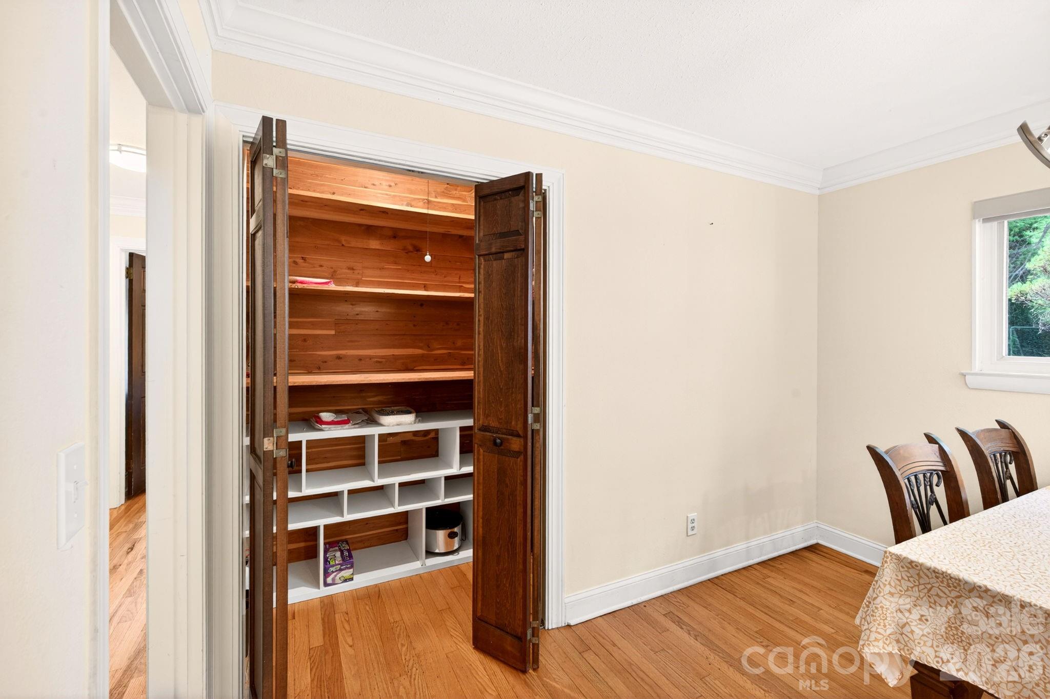 25 Bevlyn Drive — Asheville