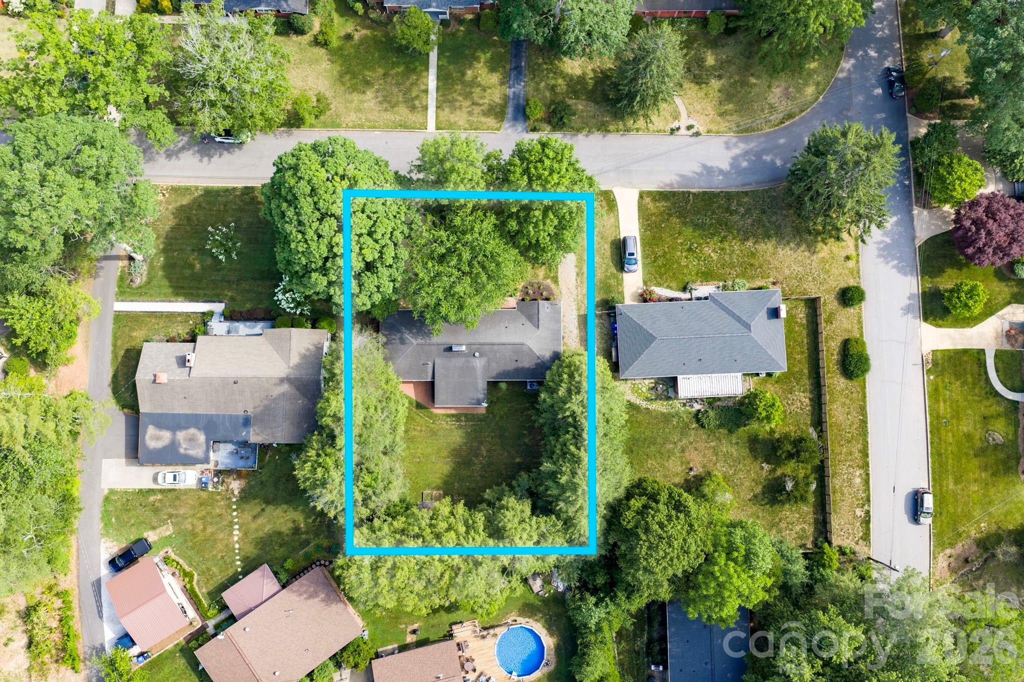 25 Bevlyn Drive — Asheville