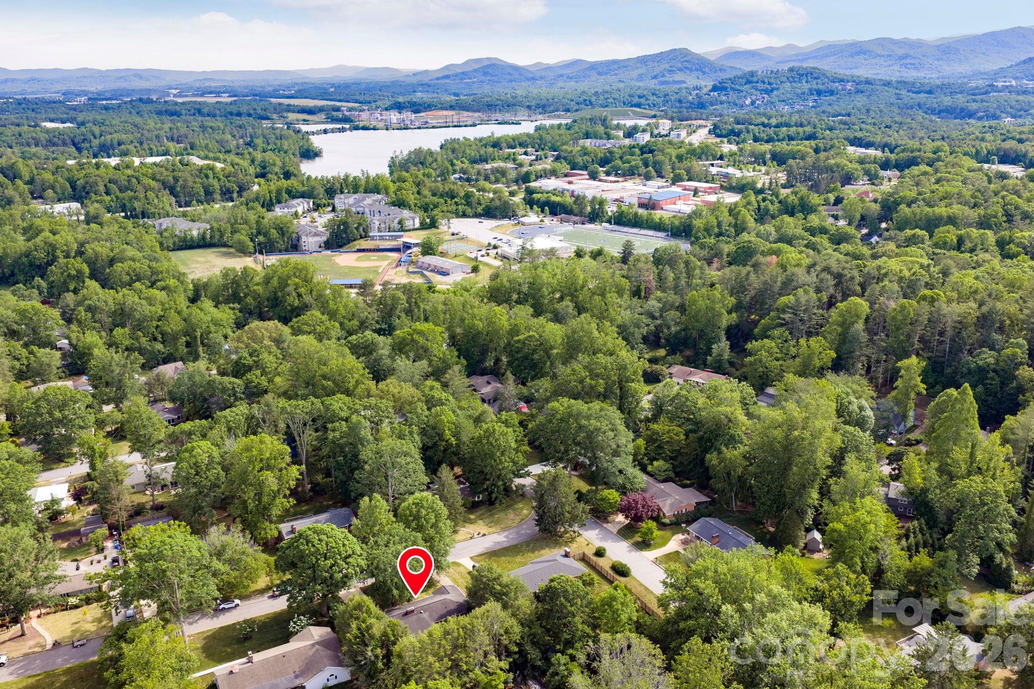 25 Bevlyn Drive — Asheville