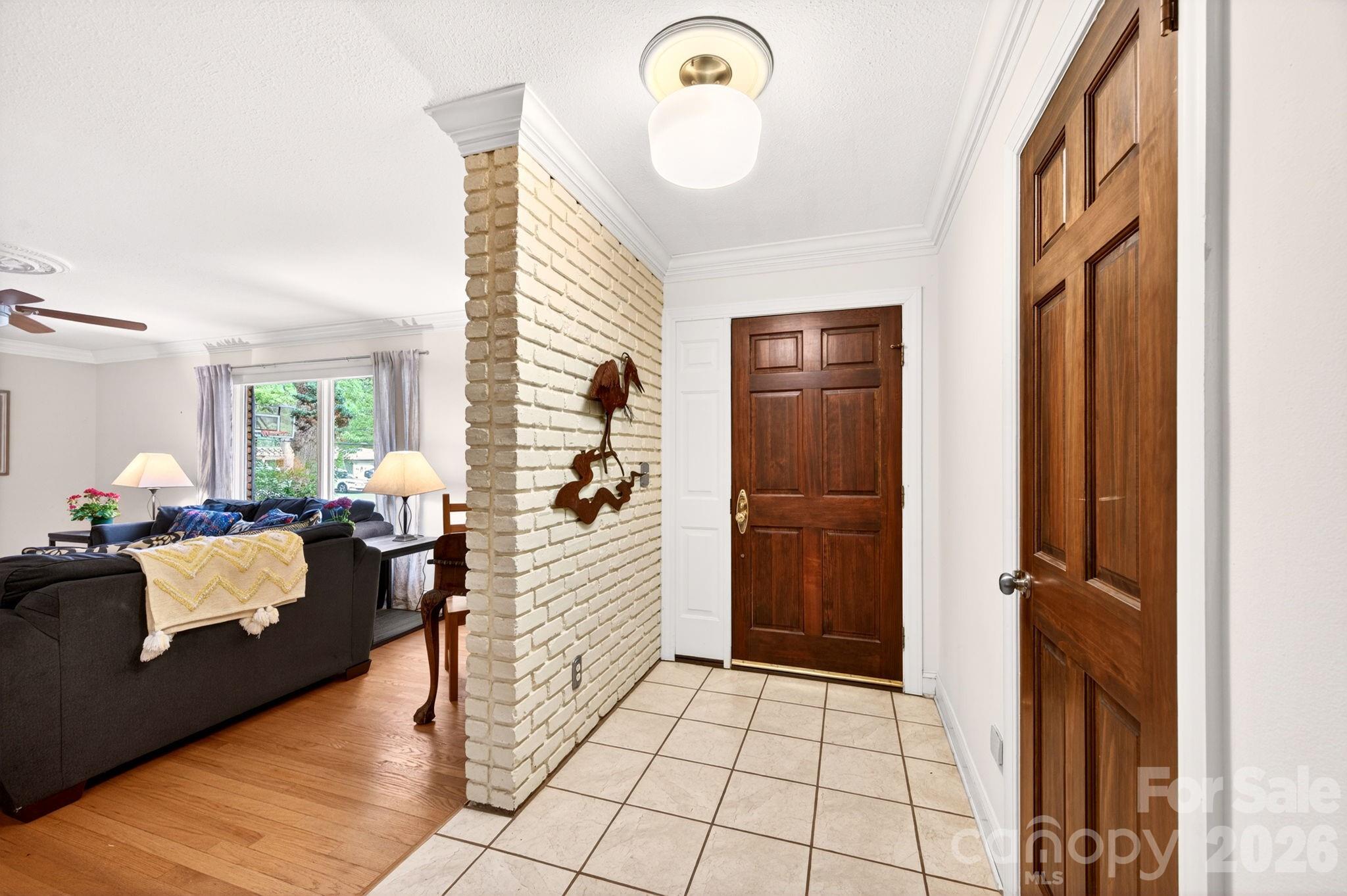 25 Bevlyn Drive — Asheville