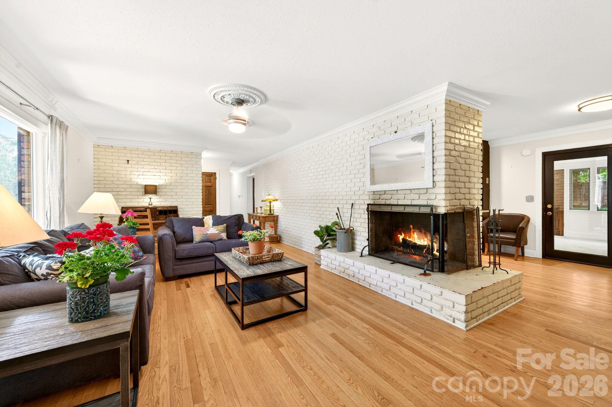 25 Bevlyn Drive — Asheville