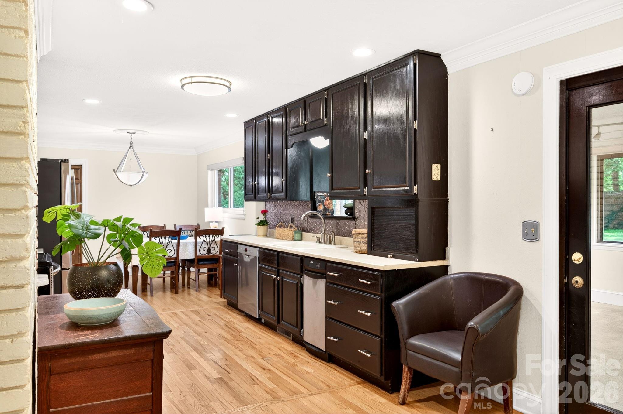 25 Bevlyn Drive — Asheville