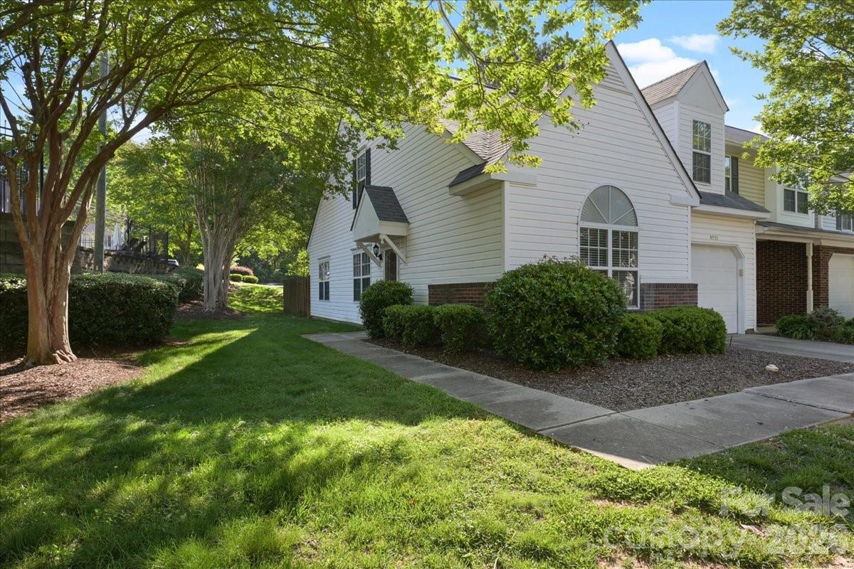 8935 Houston Ridge Road — Charlotte