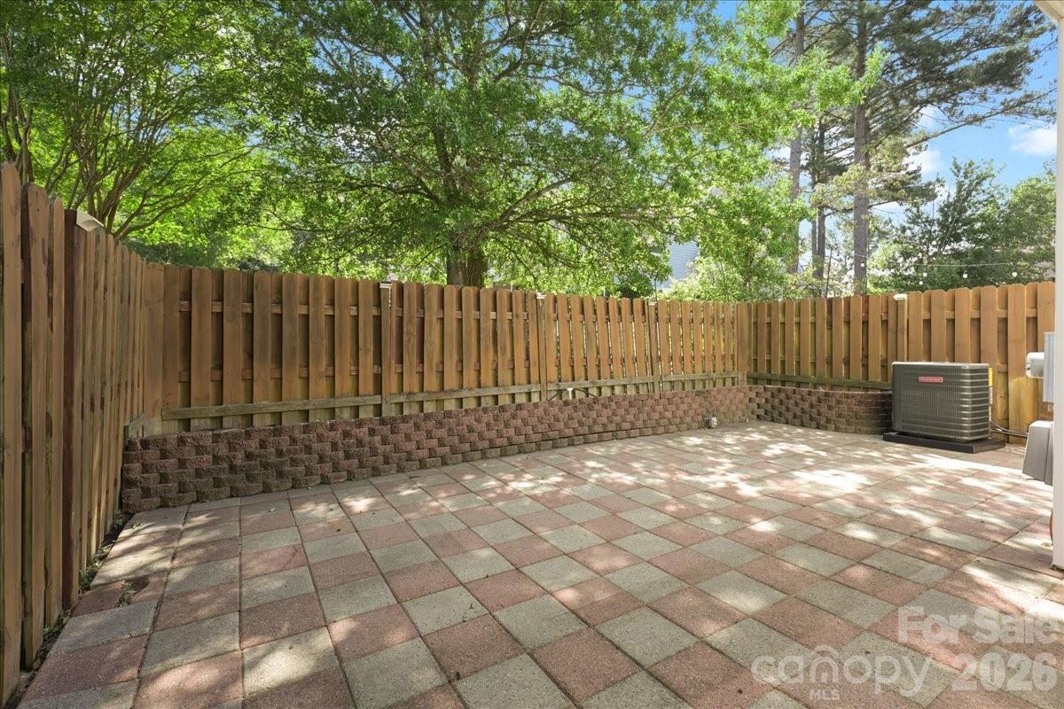 8935 Houston Ridge Road — Charlotte