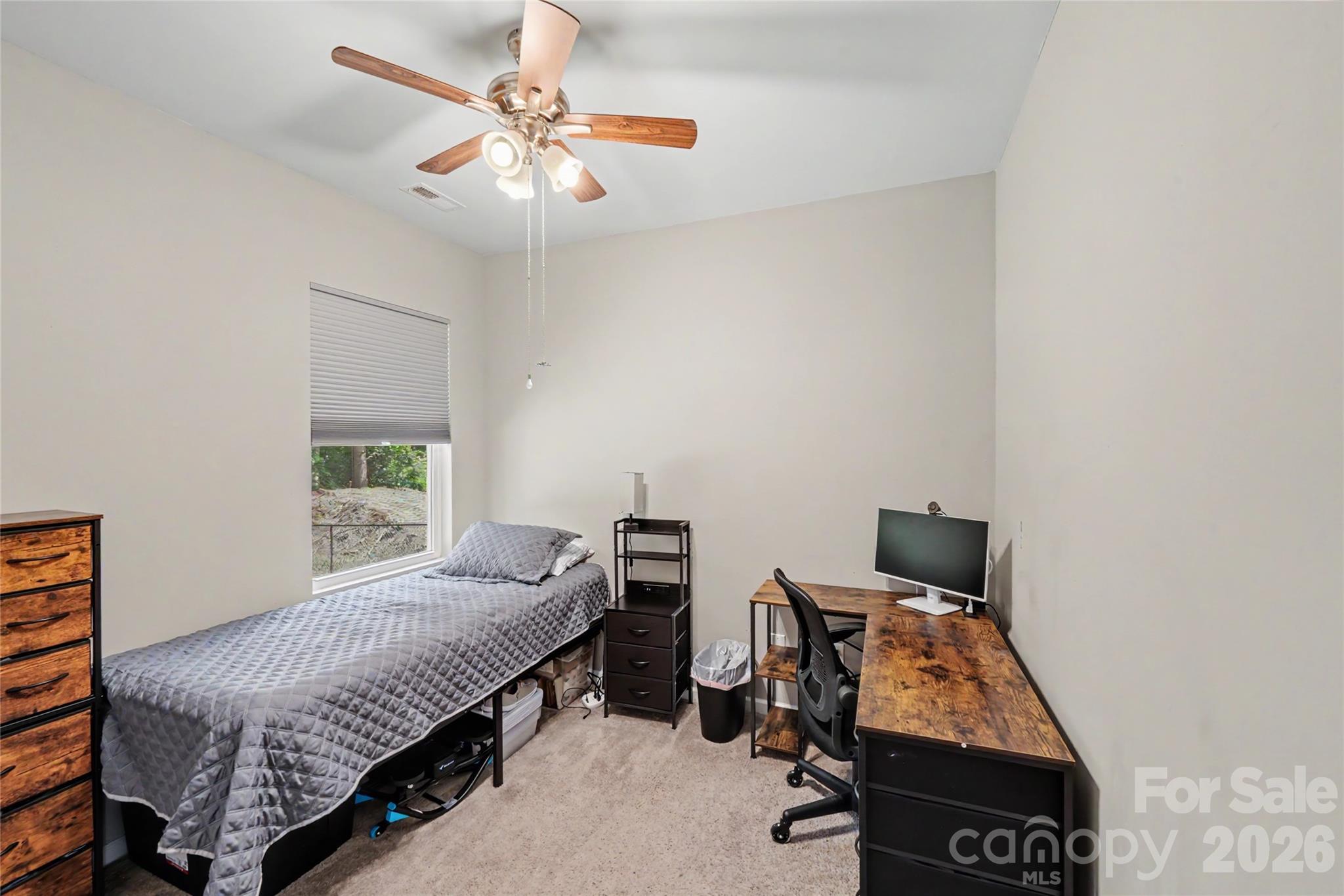 119 Brown Street — Clover