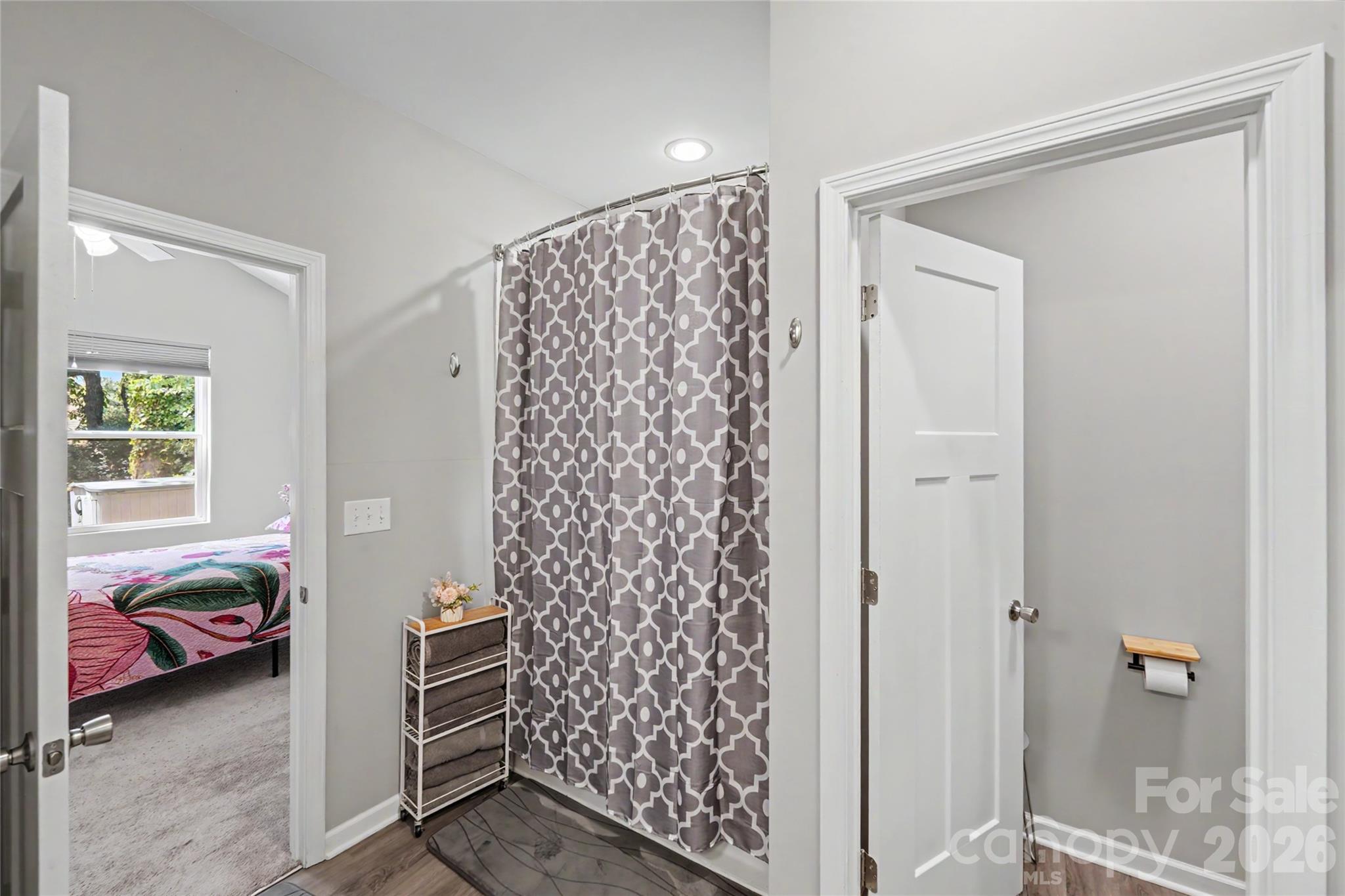 119 Brown Street — Clover