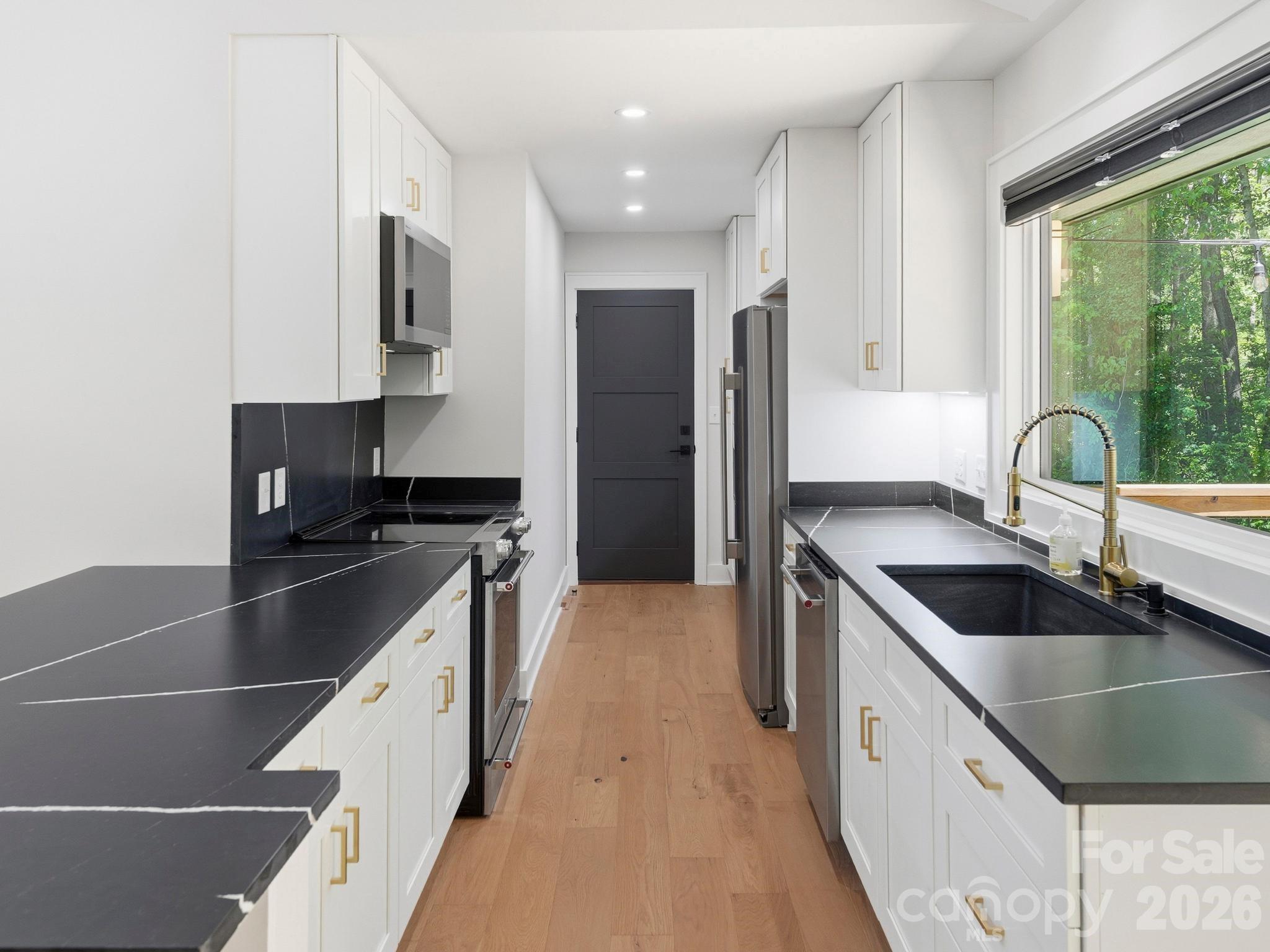 17 Muirfield Drive — Arden