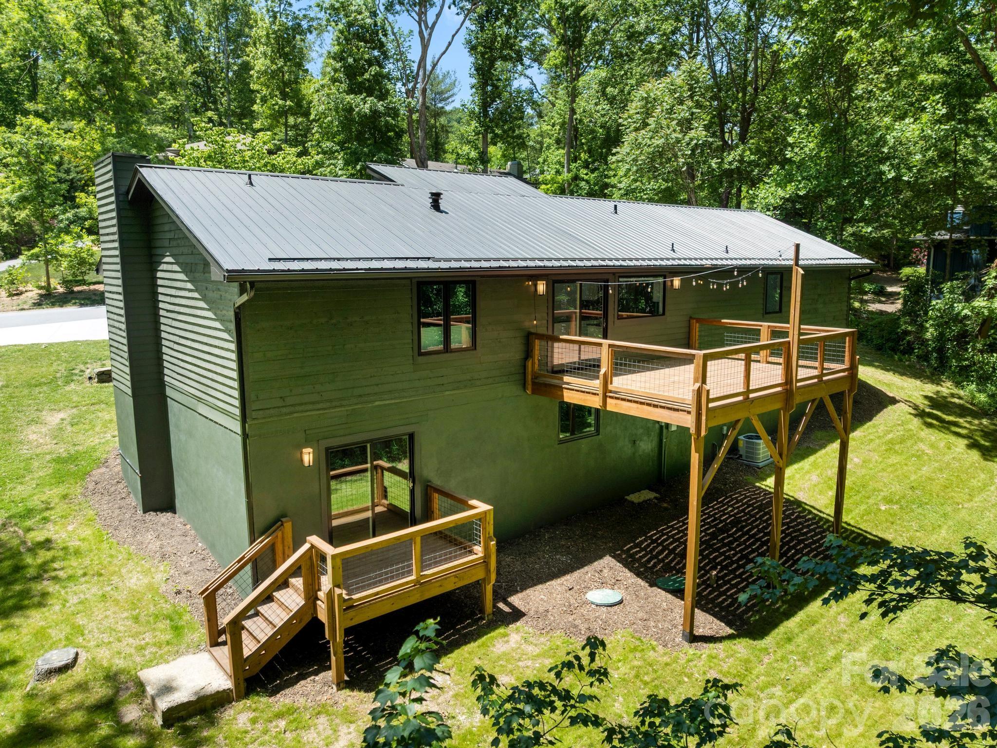 17 Muirfield Drive — Arden