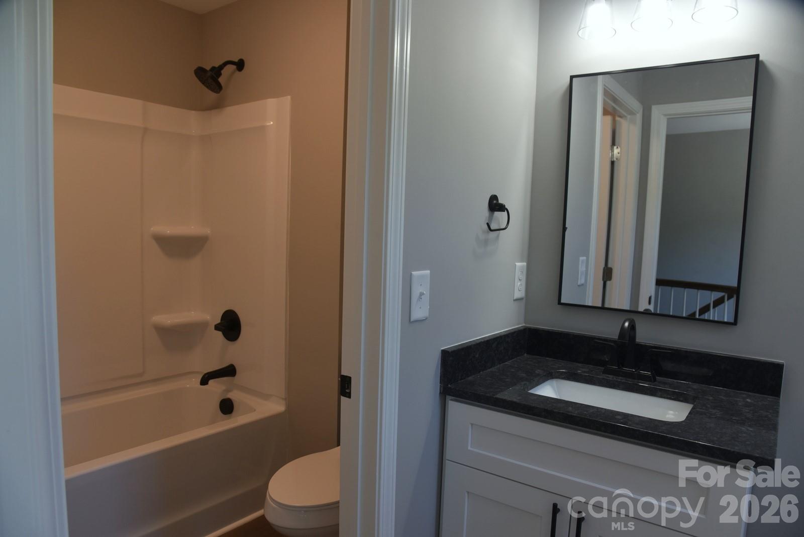 1134 Lyndsey Brooke Court — Lincolnton