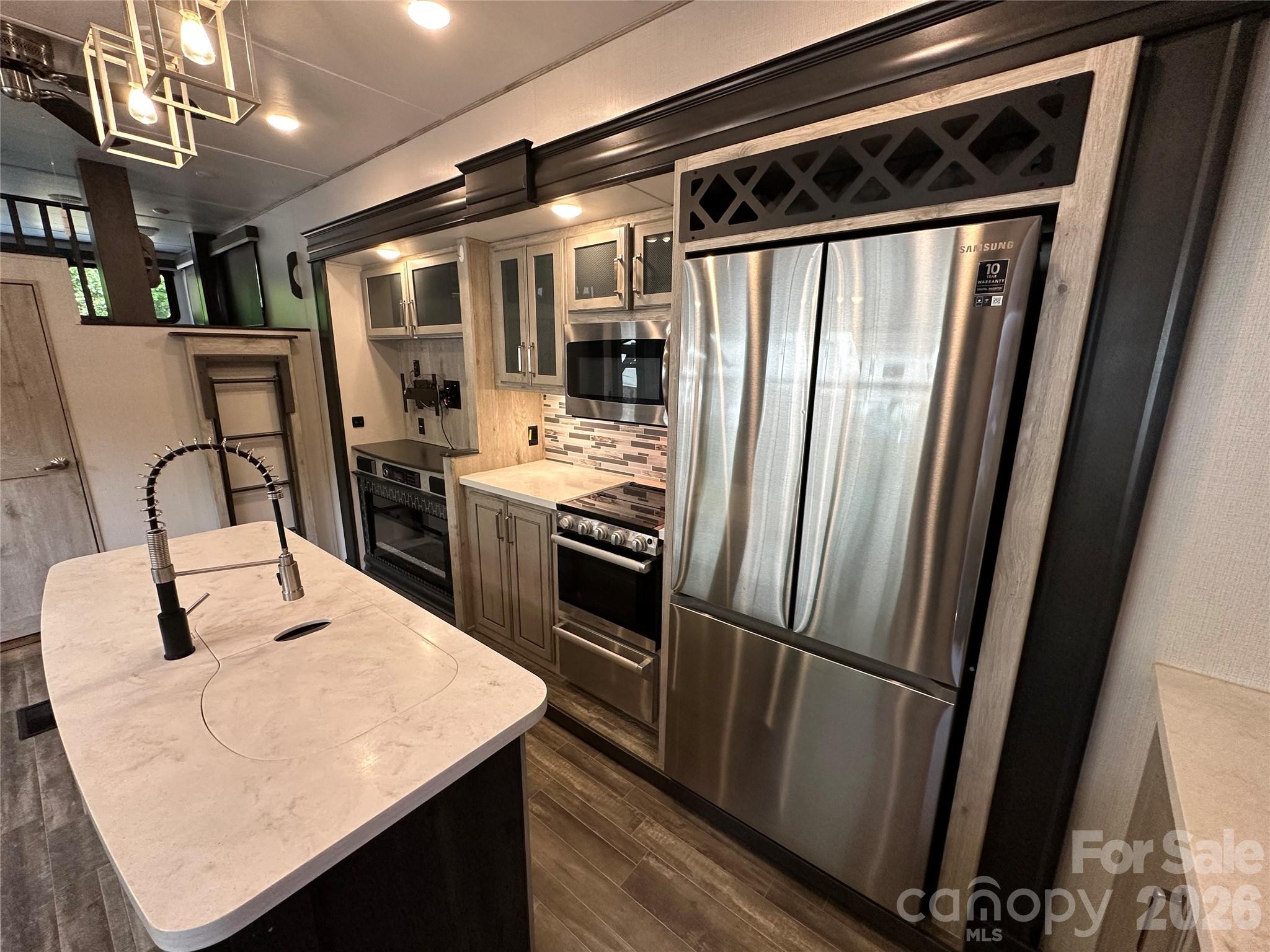 133 Marina Drive — New London