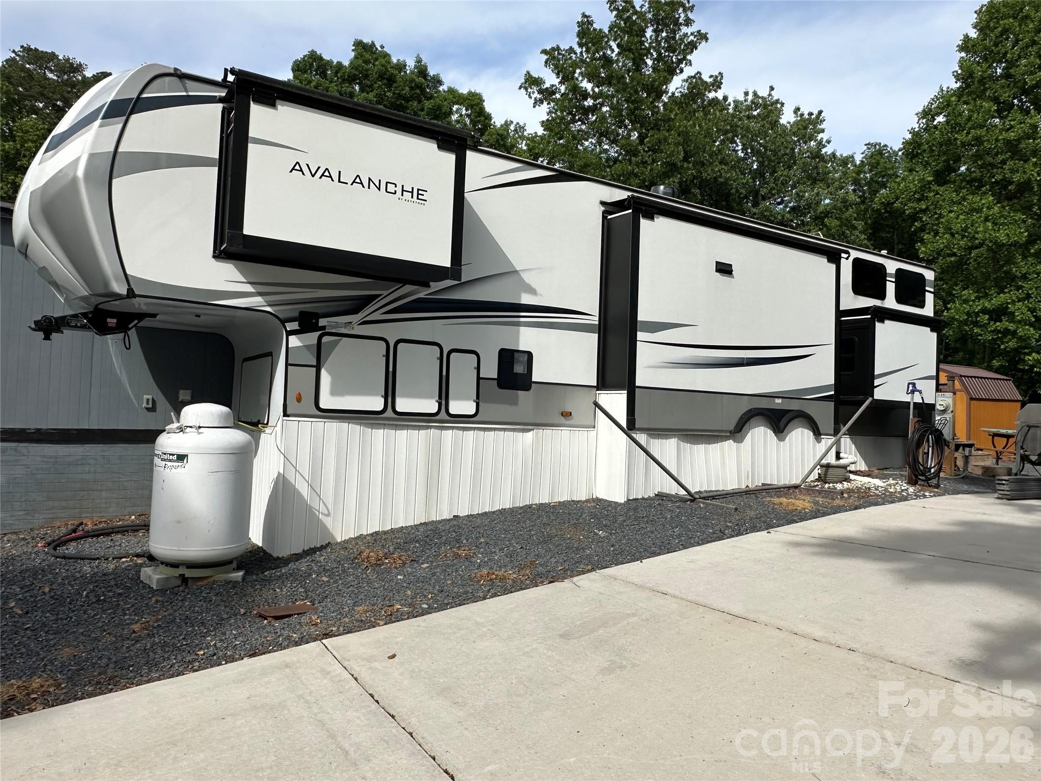 133 Marina Drive — New London