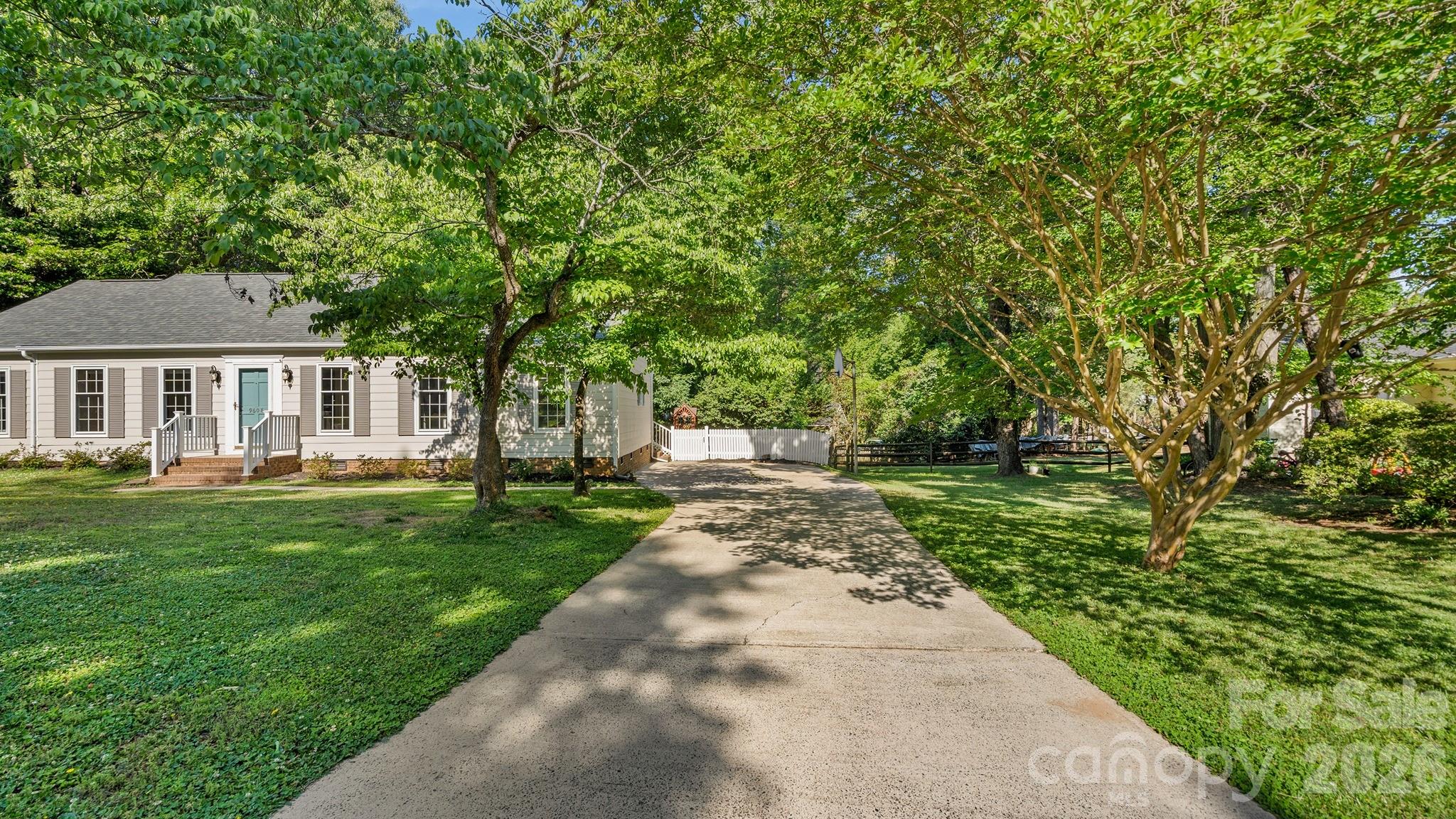 9608 Watergate Road — Charlotte