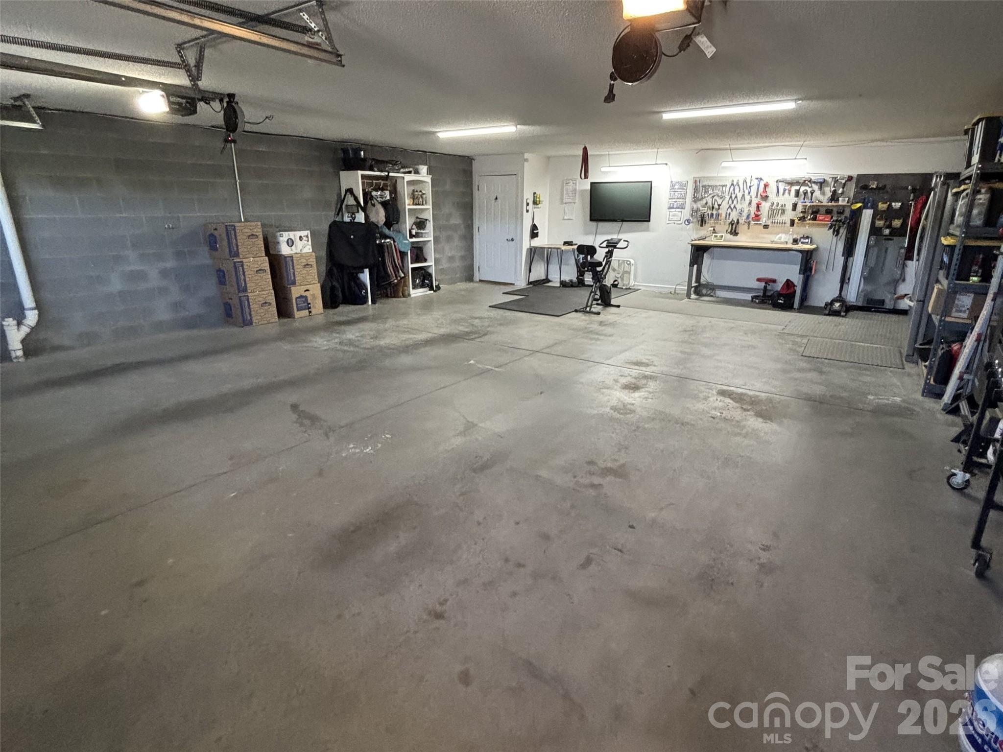 2311 Merts Way — Hudson
