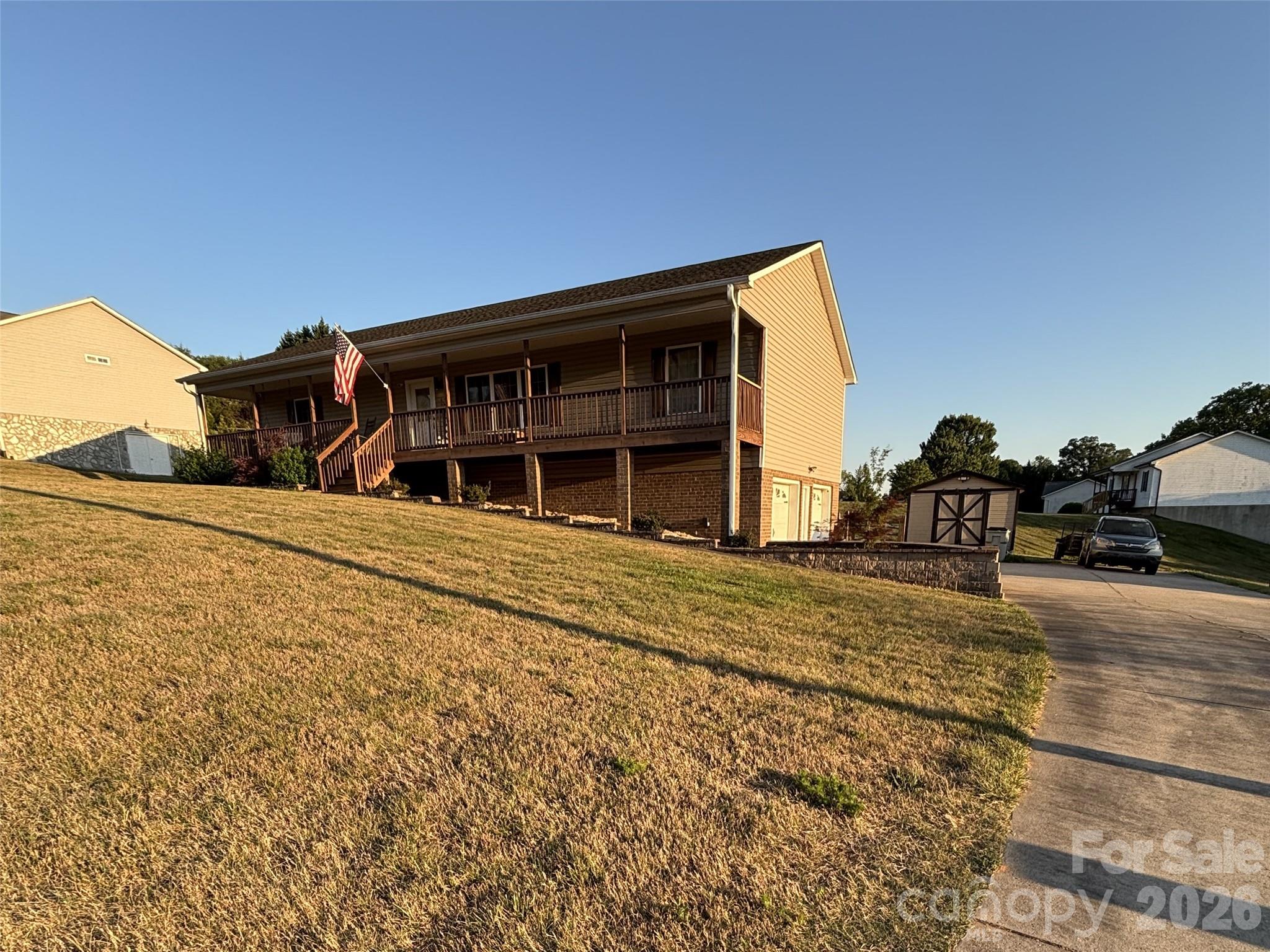 2311 Merts Way — Hudson