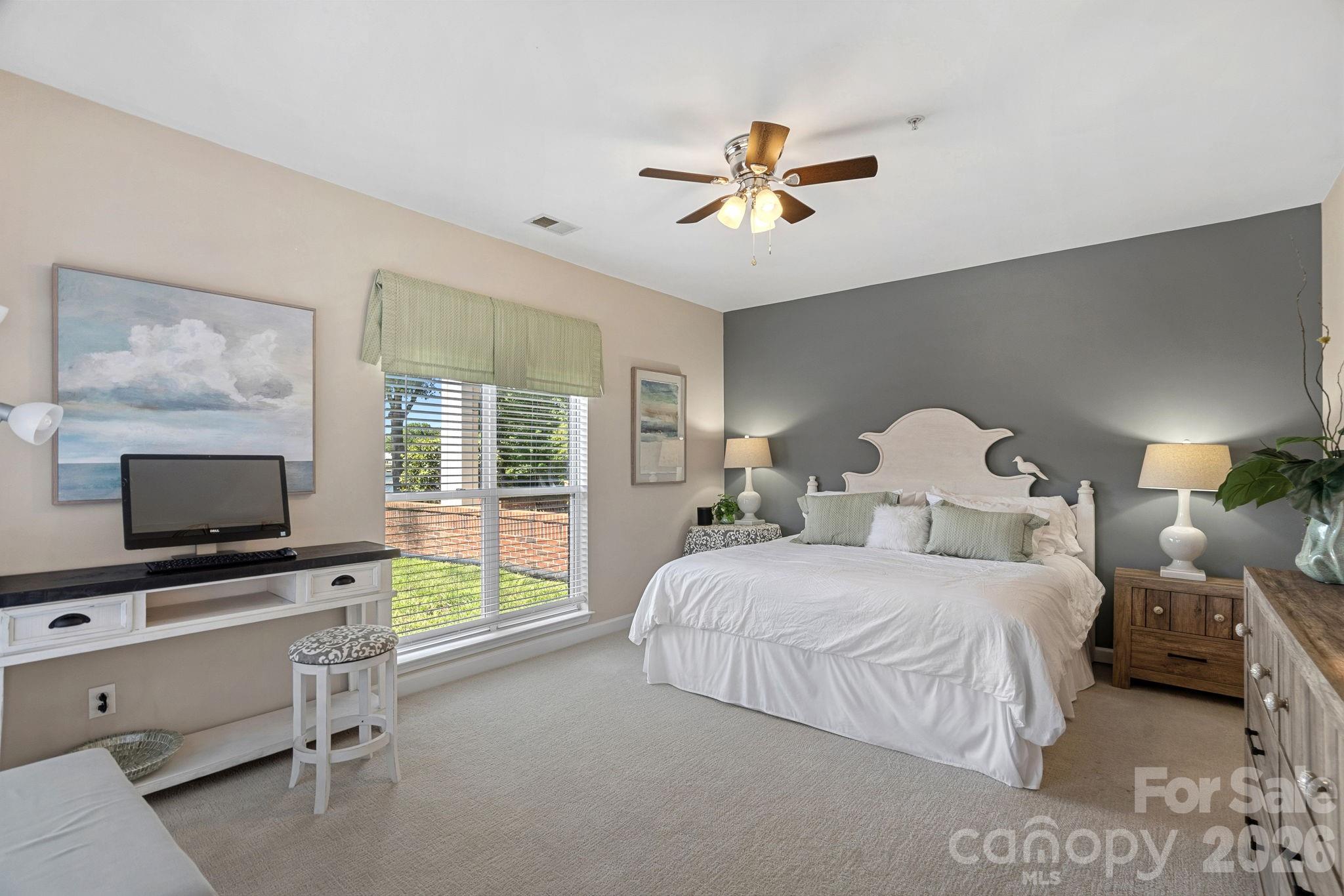 18609 Harborside Drive — Cornelius