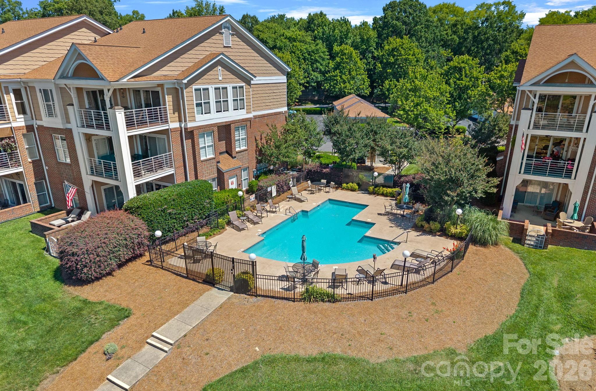 18609 Harborside Drive — Cornelius
