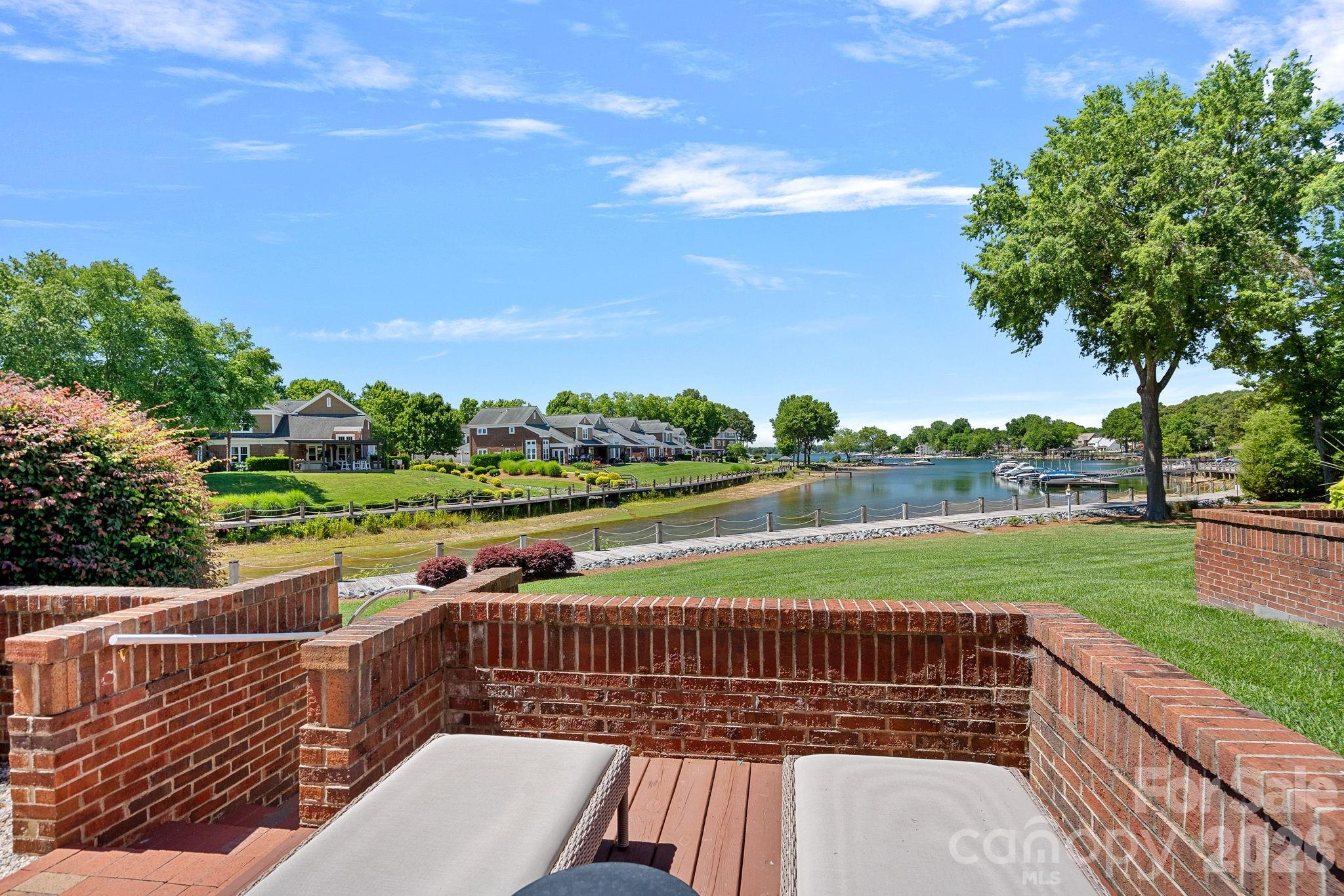 18609 Harborside Drive — Cornelius