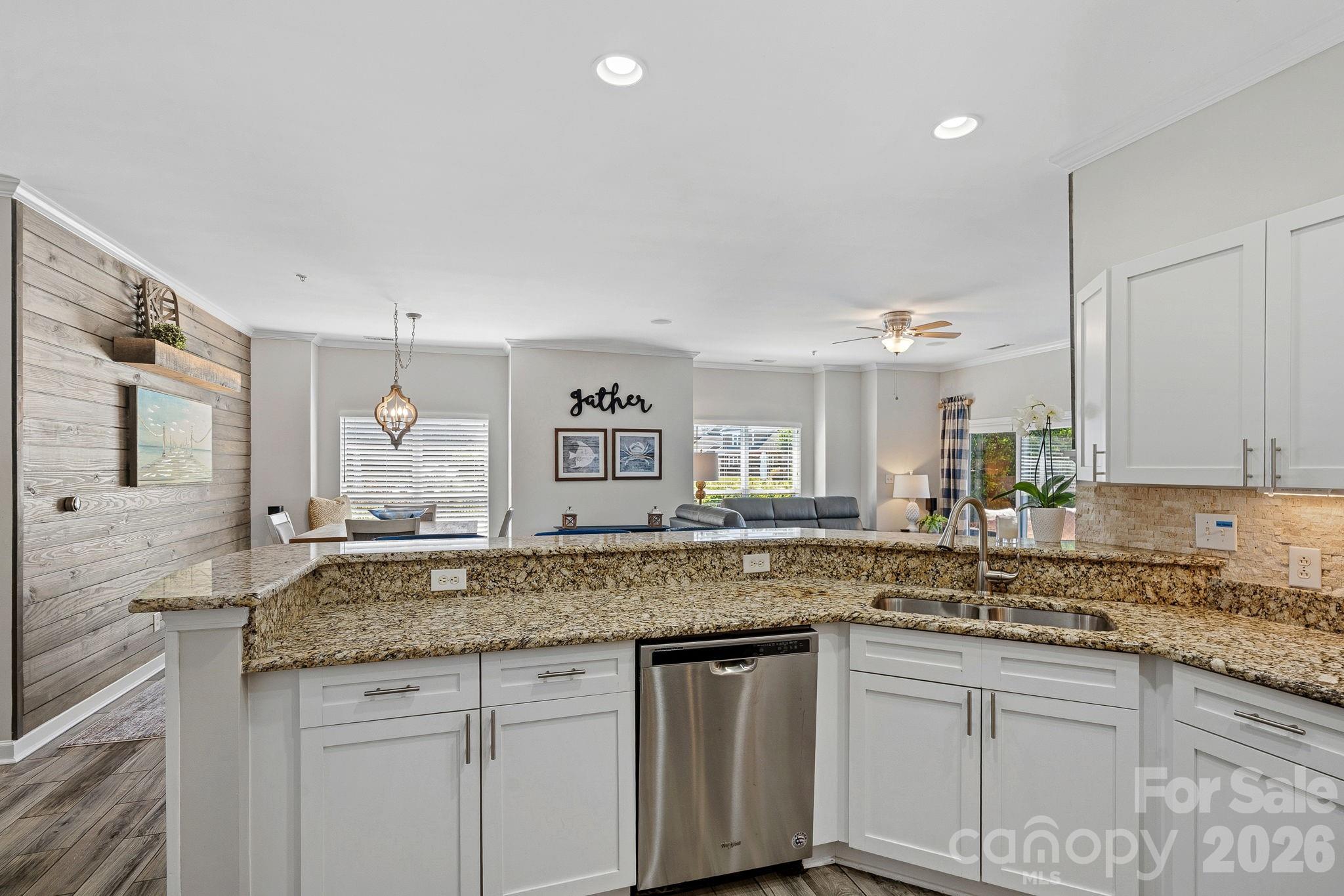 18609 Harborside Drive — Cornelius