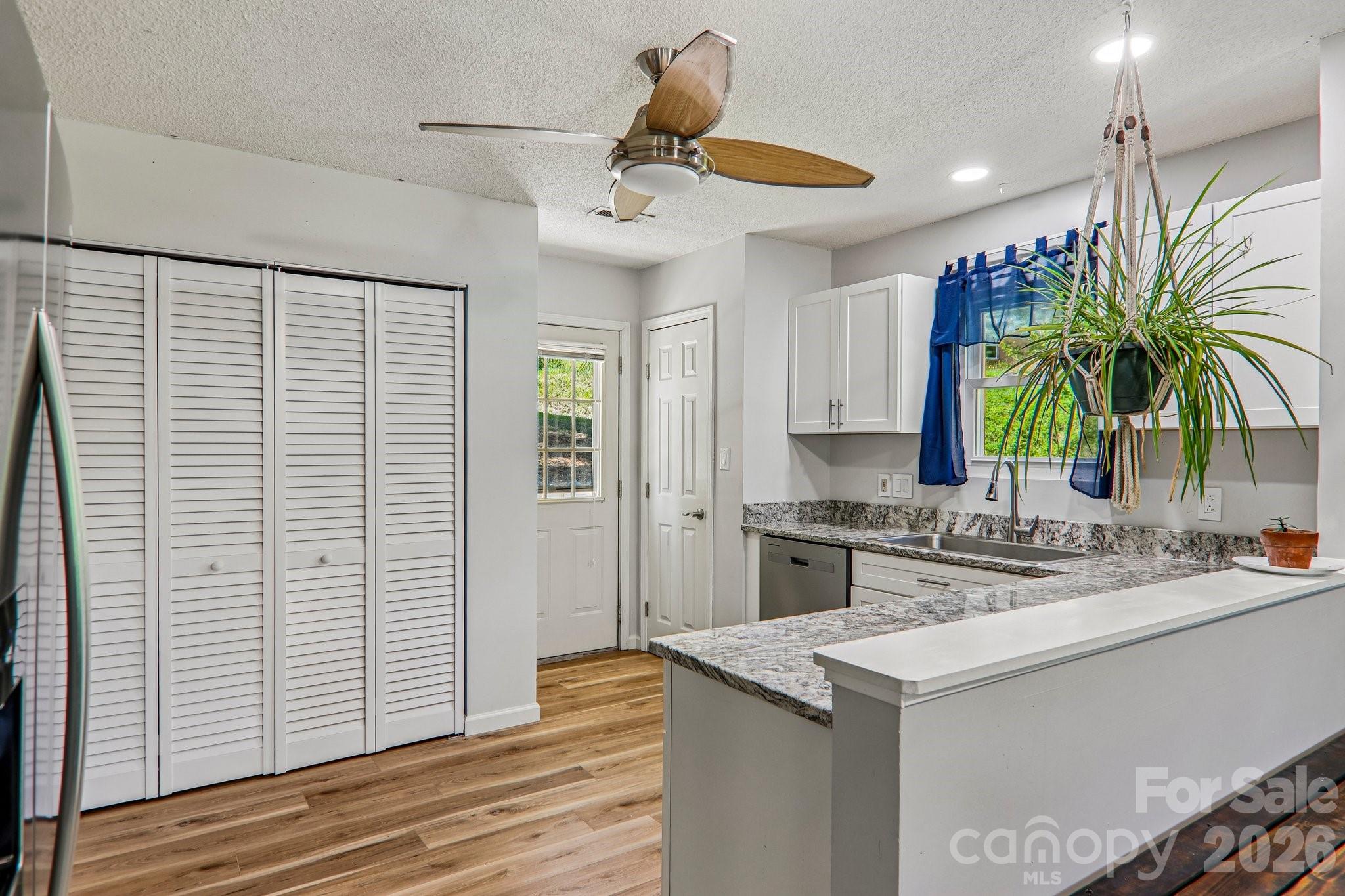 133 Highland Street — Weaverville