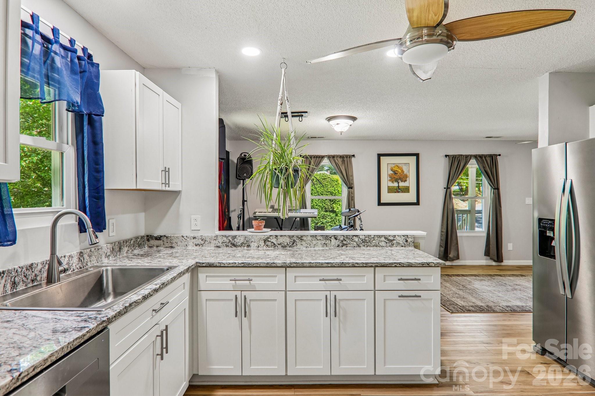 133 Highland Street — Weaverville