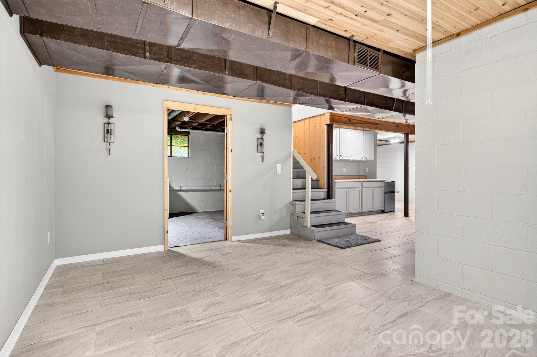 1 Oakwilde Drive — Asheville