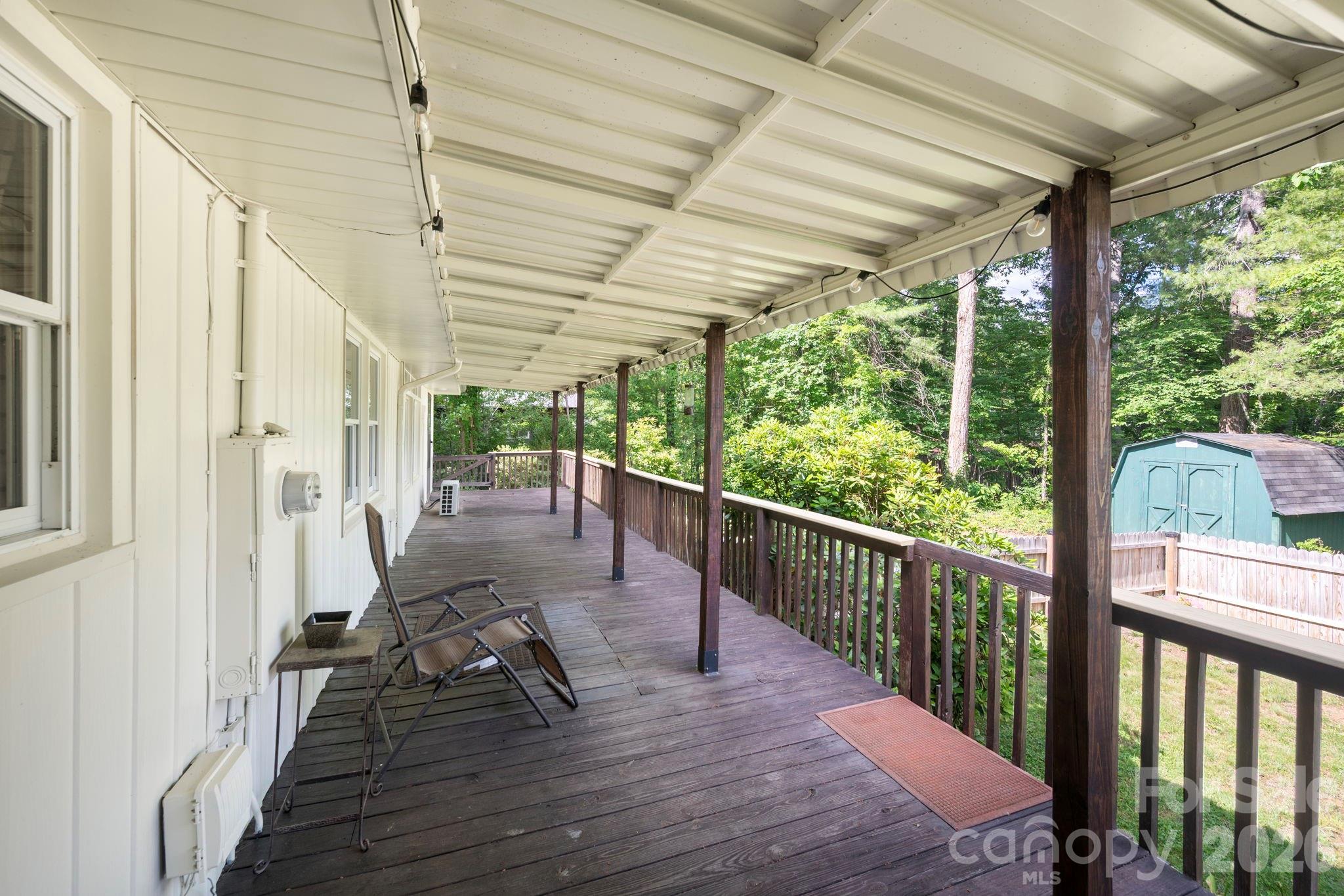 1 Oakwilde Drive — Asheville