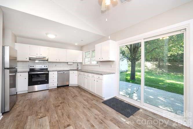 14011 Eden Court — Pineville