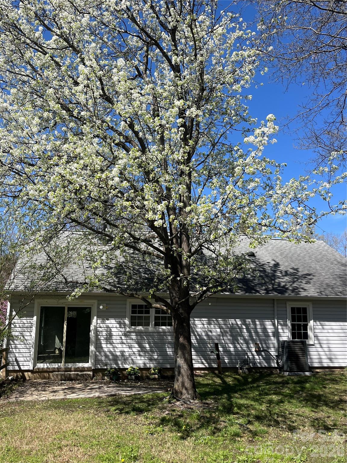 14011 Eden Court — Pineville