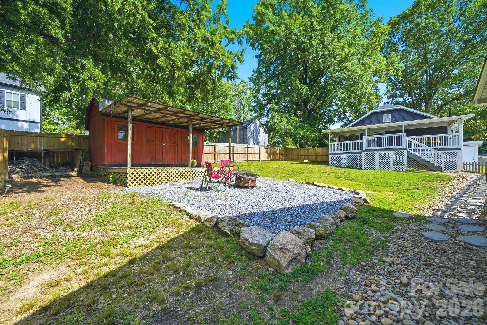 235 N Beaver Street — Landis