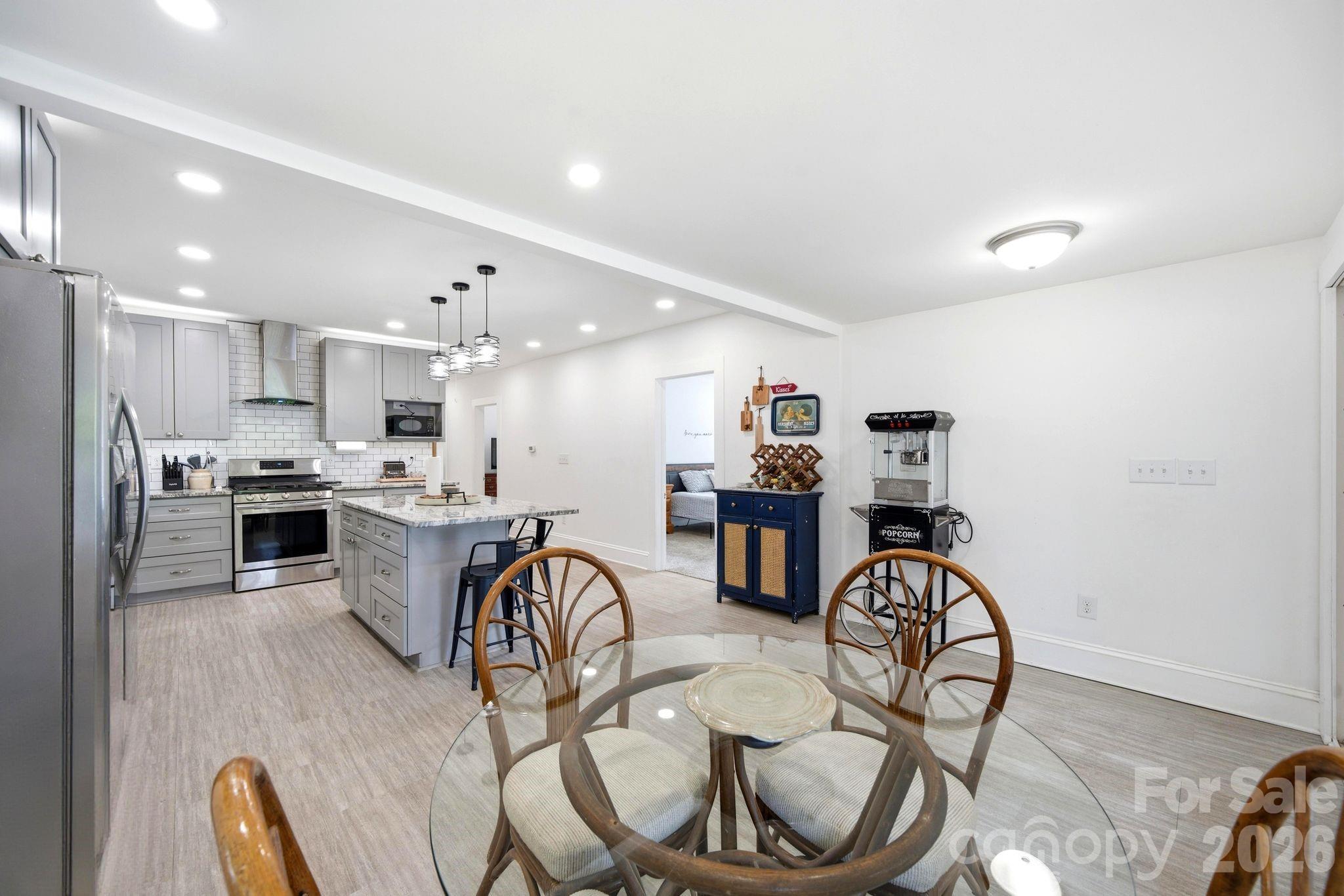 235 N Beaver Street — Landis