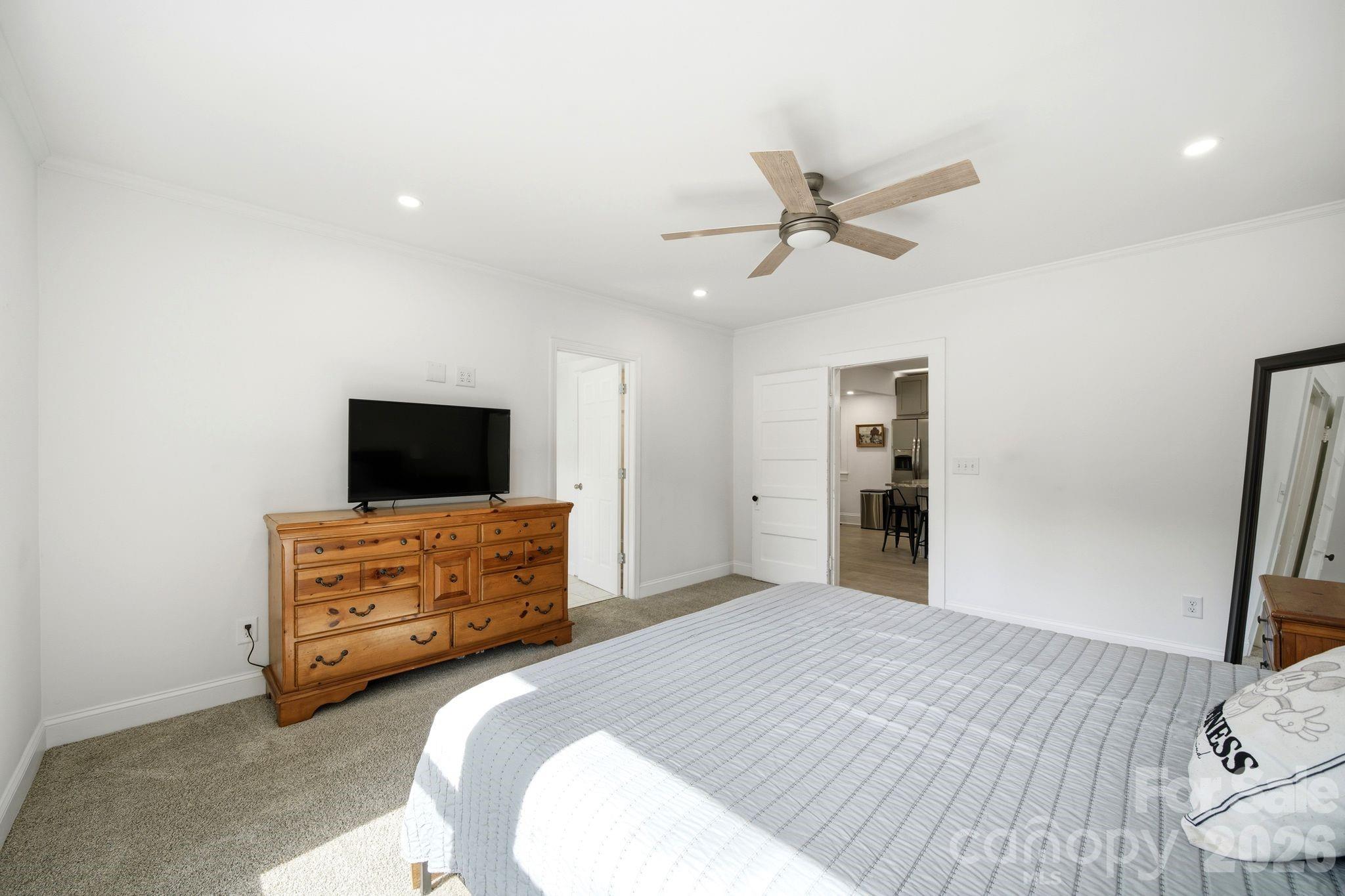 235 N Beaver Street — Landis