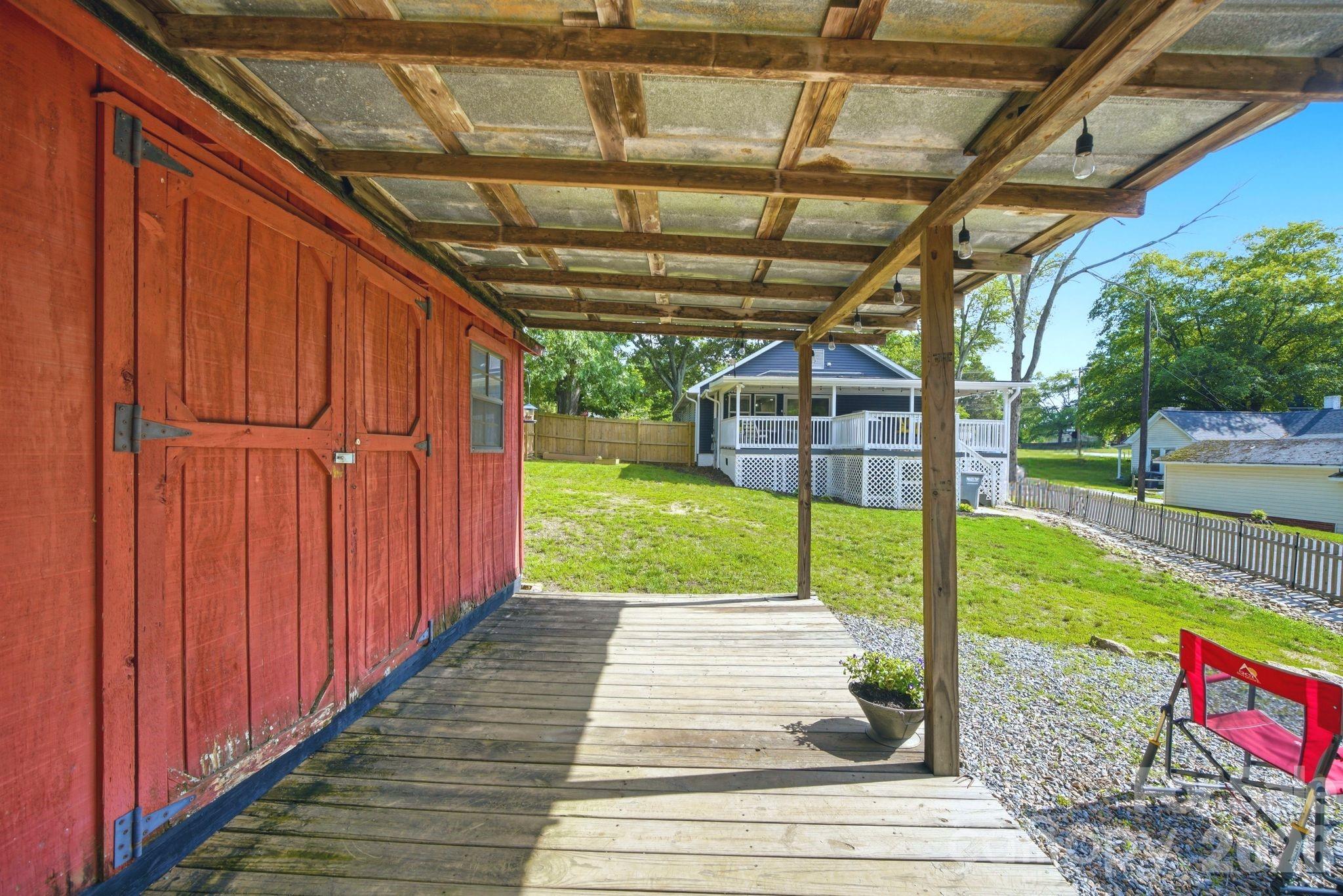 235 N Beaver Street — Landis