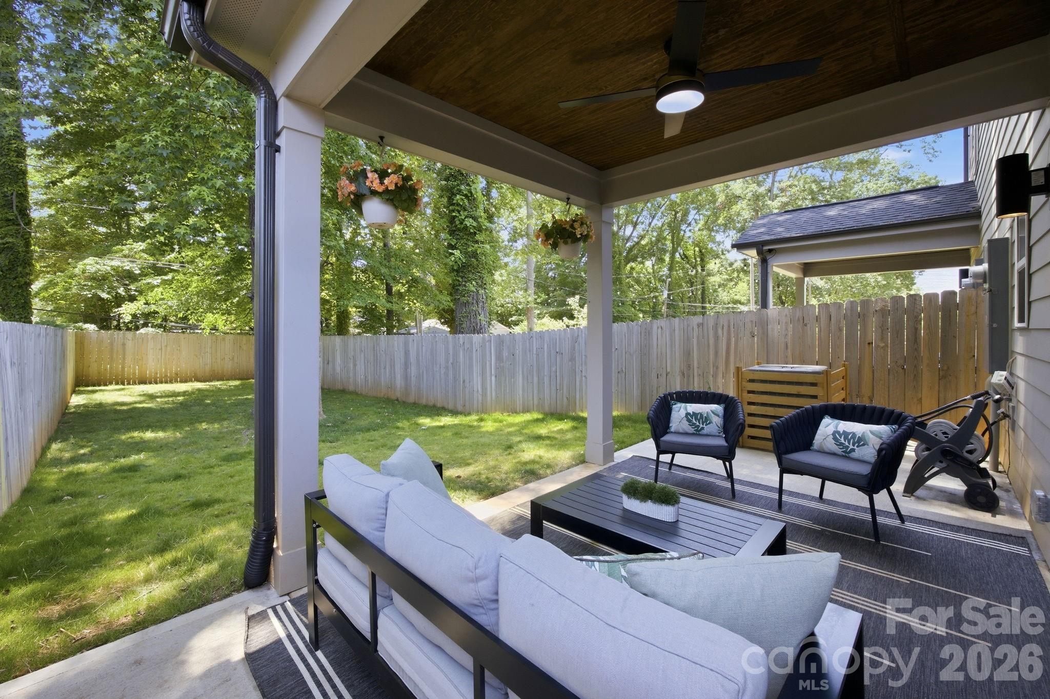 831 Mcarthur Avenue — Charlotte